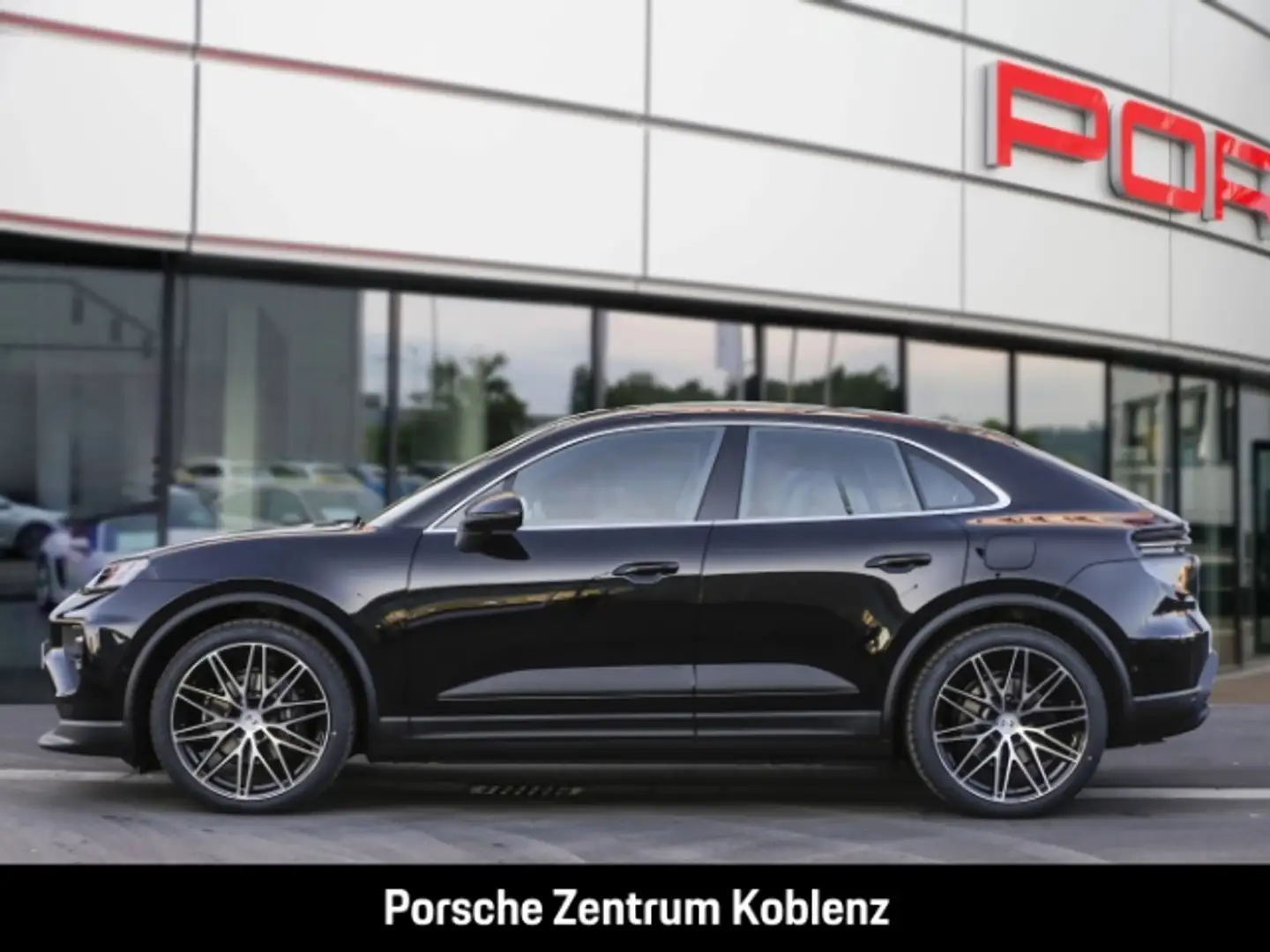 Porsche Macan Negro - 2