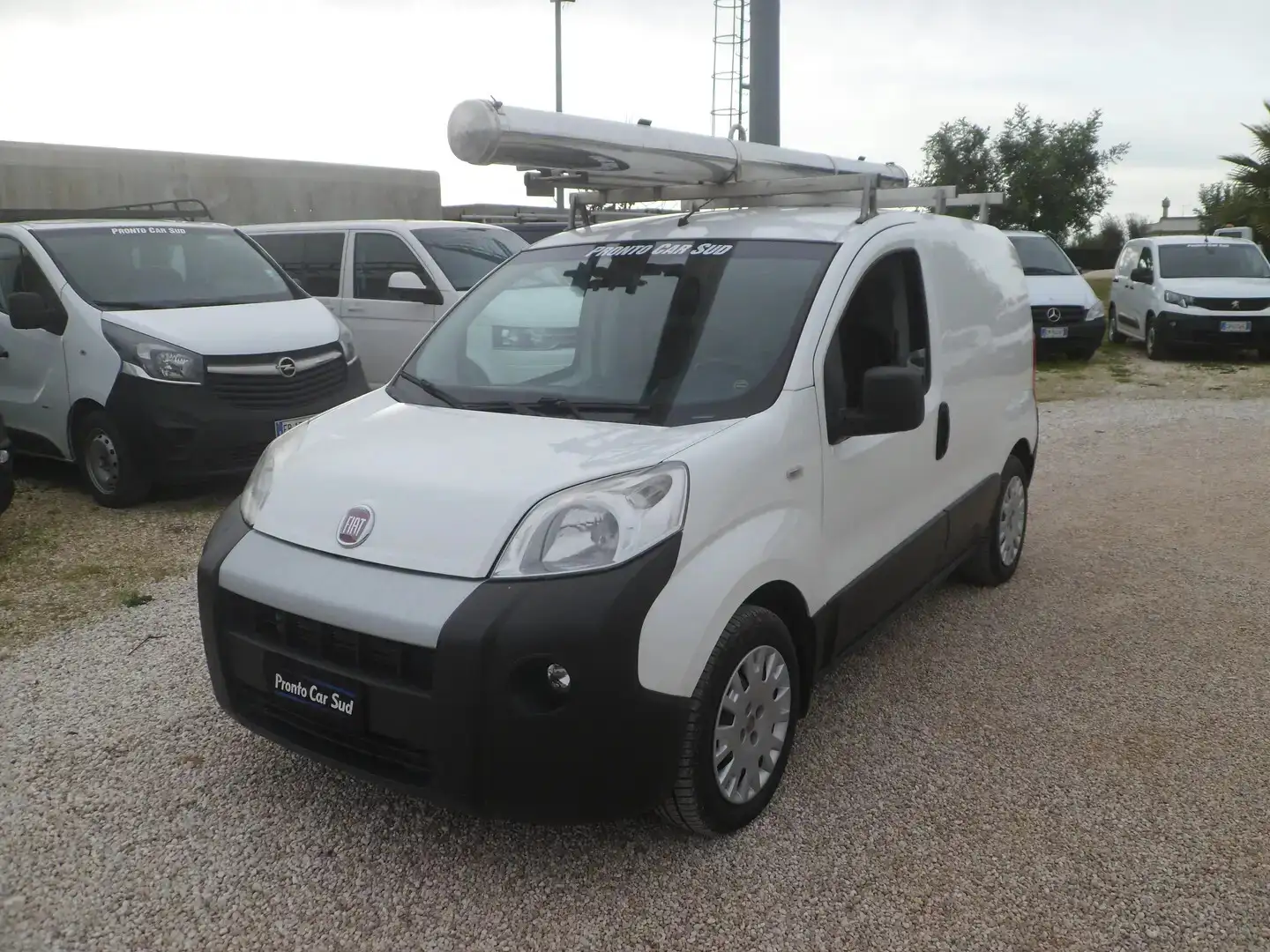 Fiat Fiorino adventure Bianco - 1