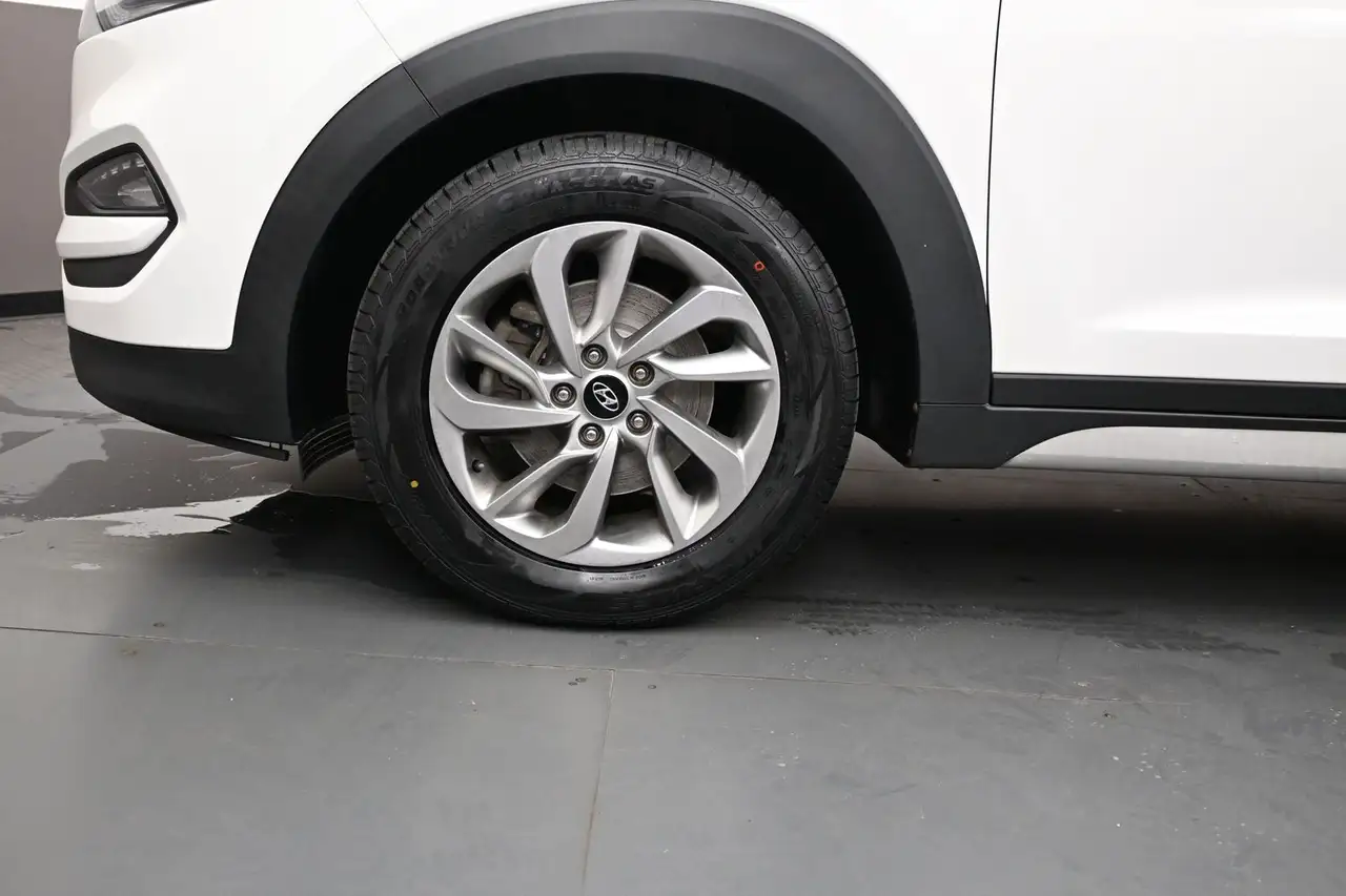 Hyundai TUCSON снимка Hyundai TUCSON