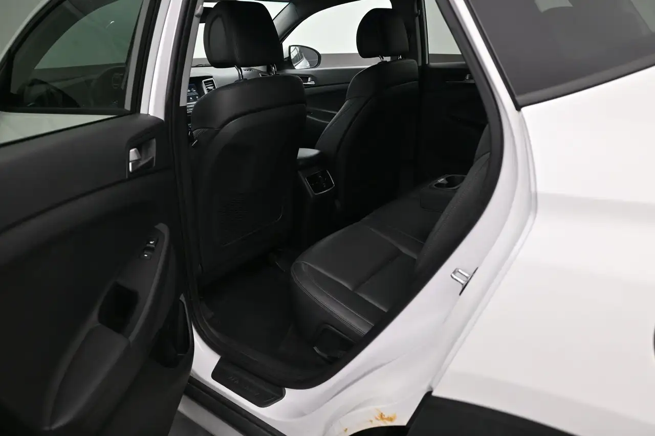 Hyundai TUCSON снимка Hyundai TUCSON