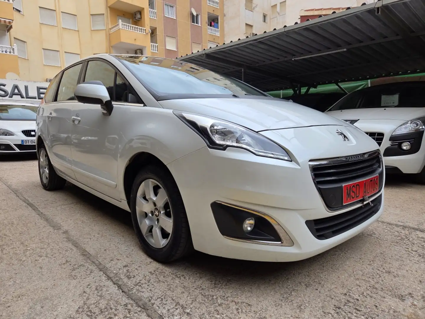 Peugeot 5008 1.6 BlueHDI Allure 7 pl. 120 Blanco - 1