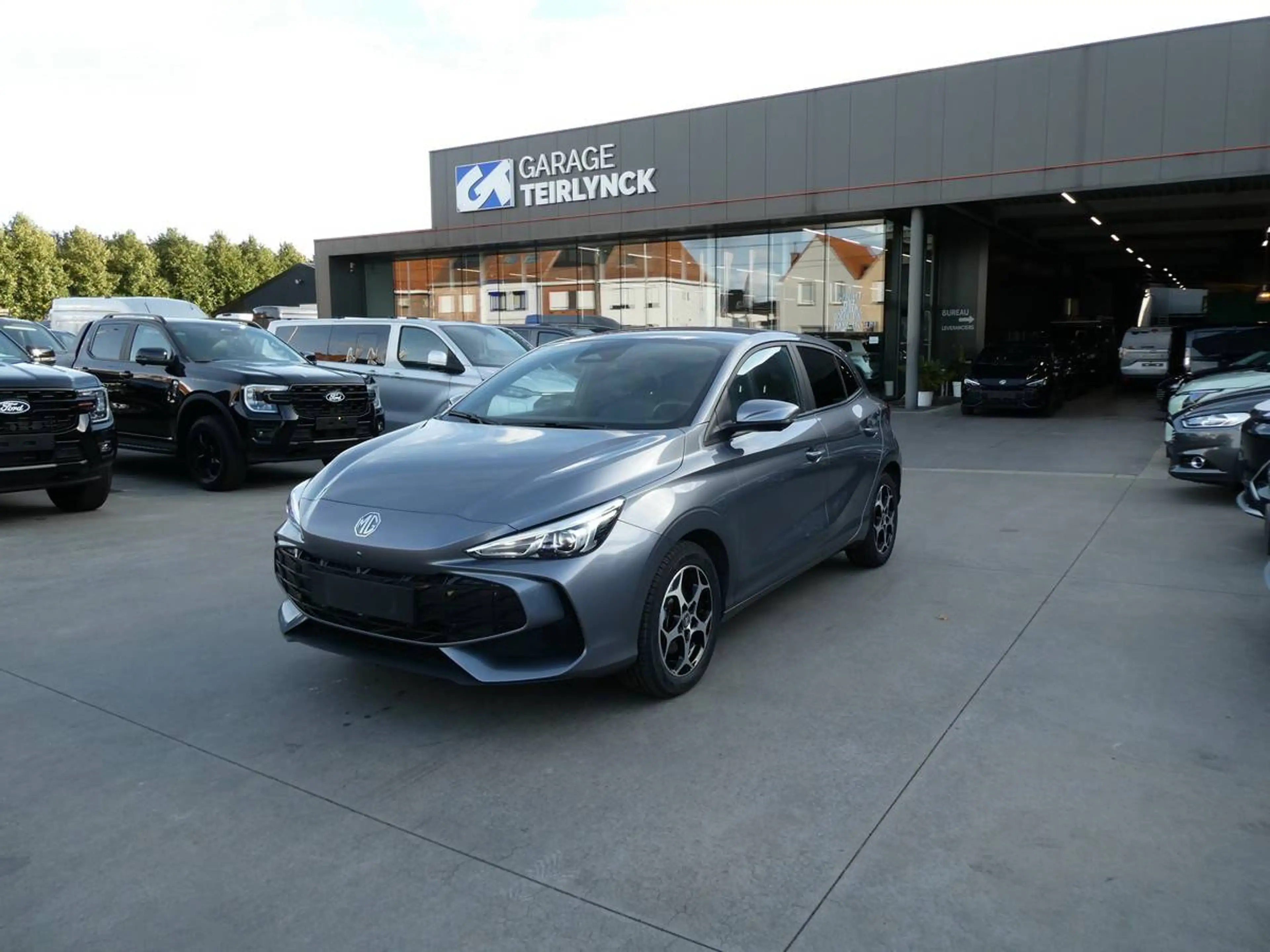 MG MG3 1.5 Hybrid+ 195pk Luxury Luxe 360 Cam BLIS ACC Leder '25 29000km (03852)