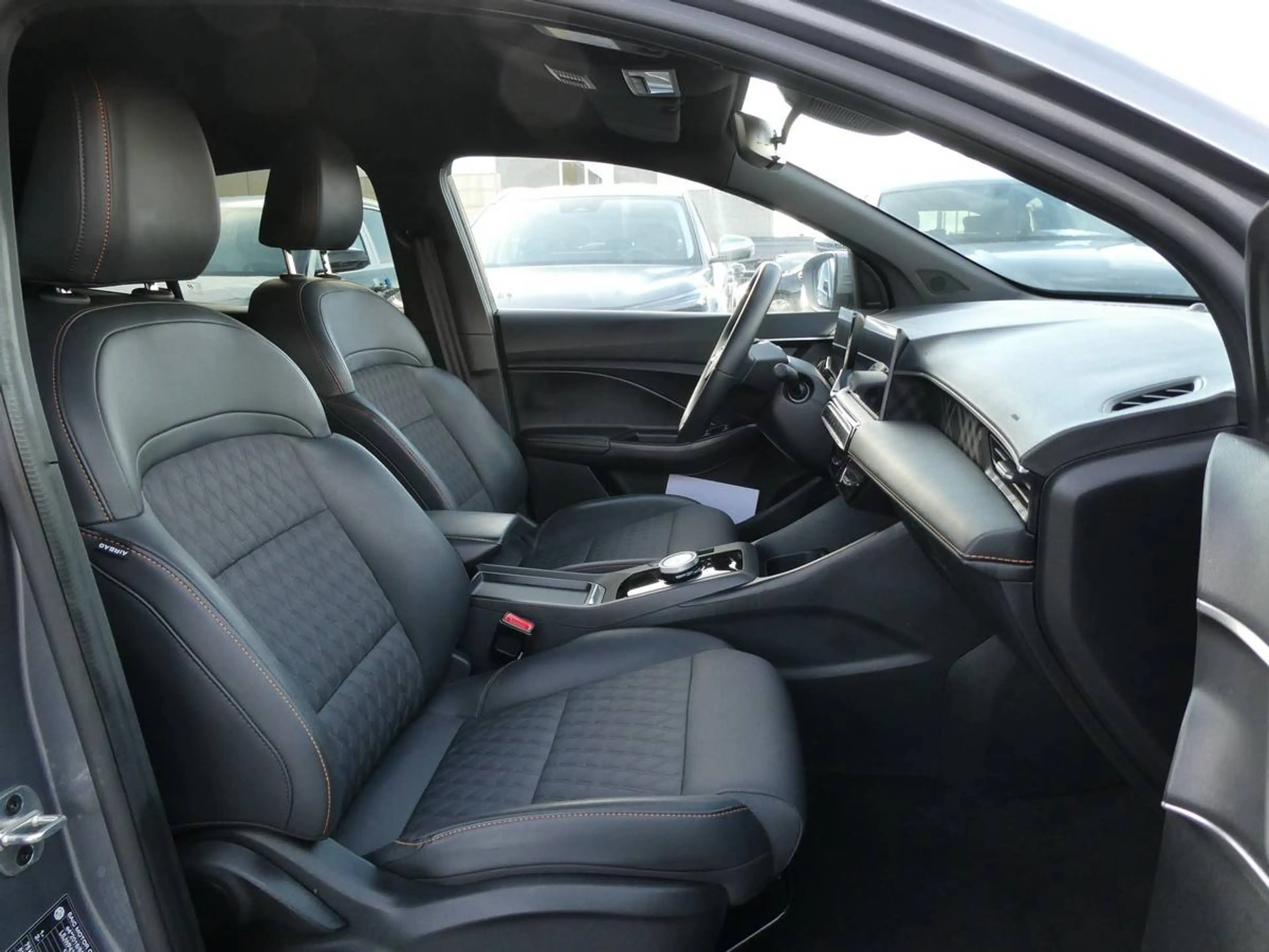 MG MG3 1.5 Hybrid+ 195pk Luxury Luxe 360 Cam BLIS ACC Leder '25 29000km (03852) — photo 9
