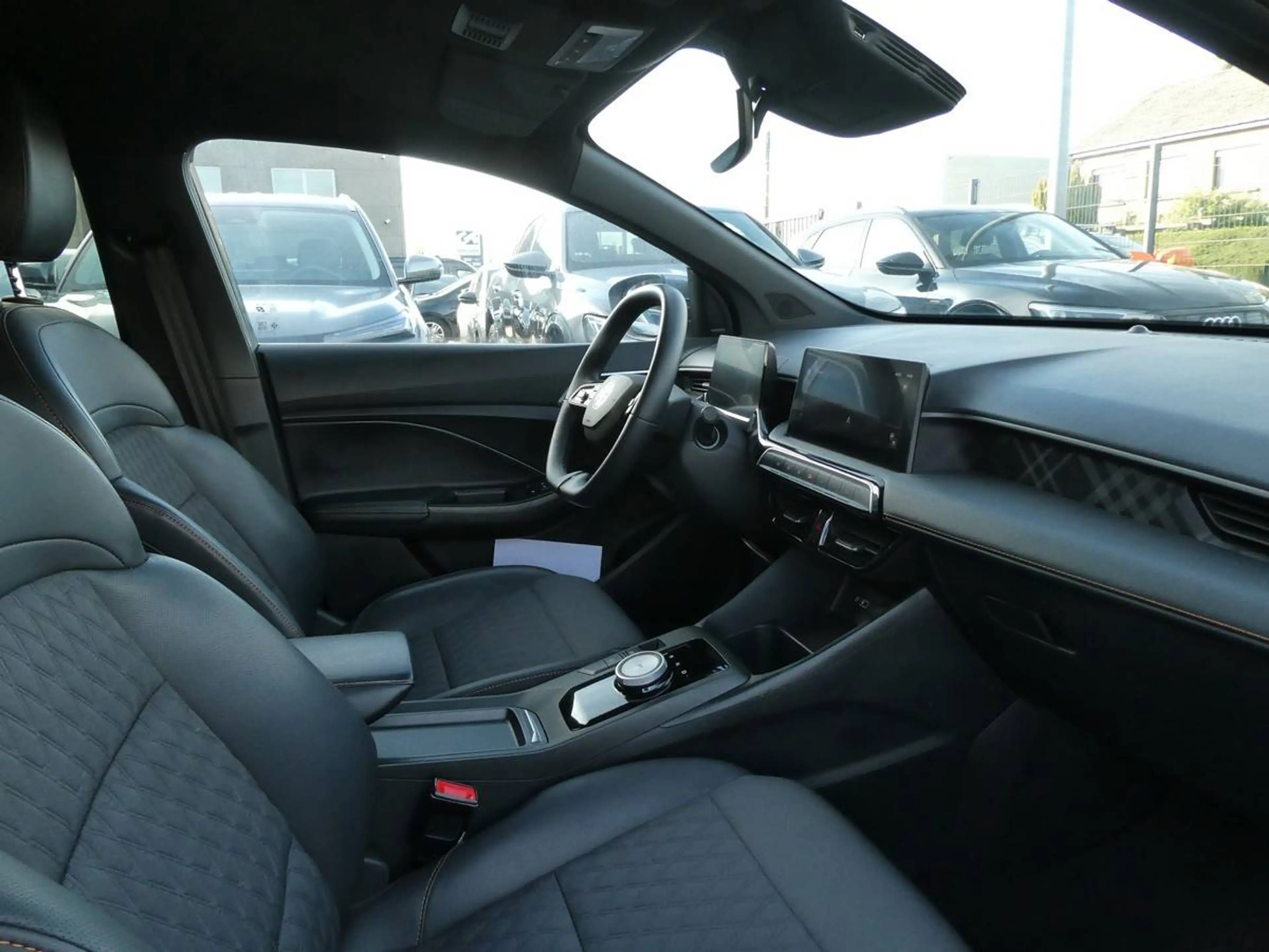 MG MG3 1.5 Hybrid+ 195pk Luxury Luxe 360 Cam BLIS ACC Leder '25 29000km (03852) — photo 10