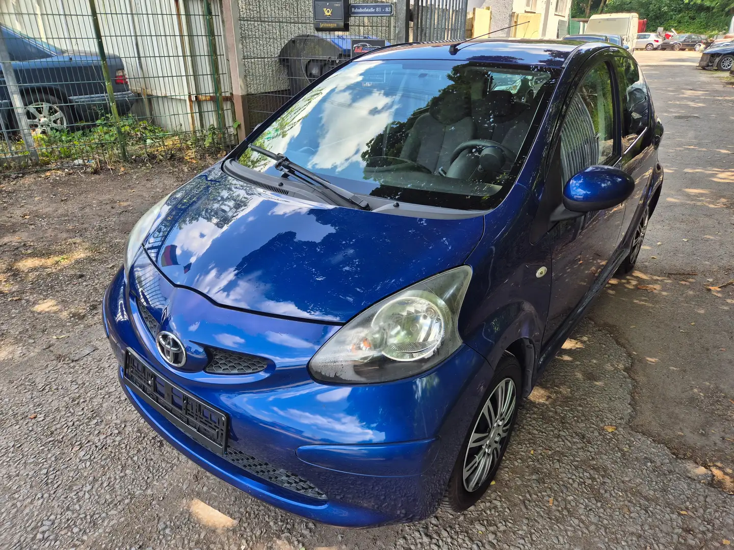 Toyota Aygo Blue Tüv Neu Blauw - 1