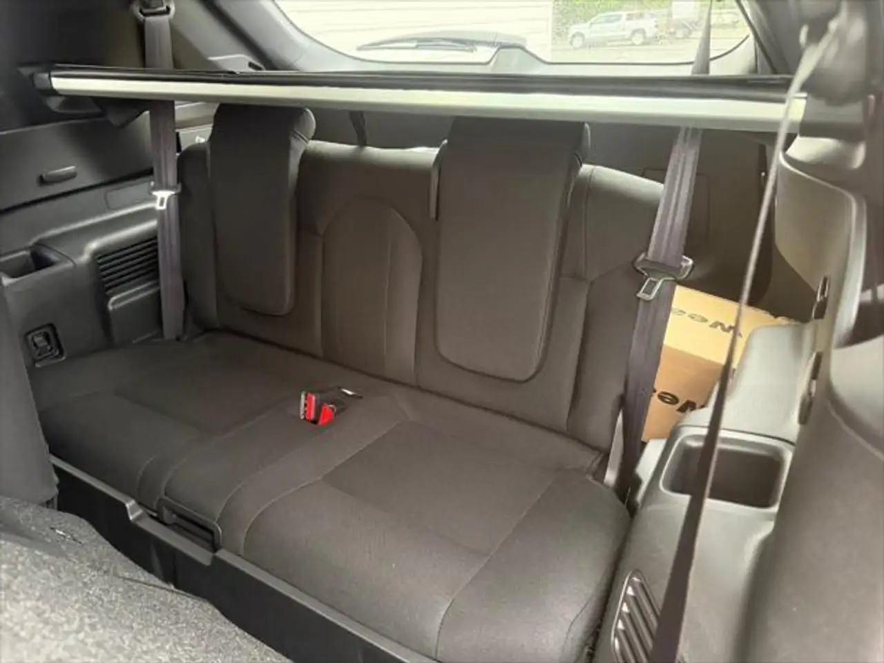 Mitsubishi Outlander снимка Mitsubishi Outlander