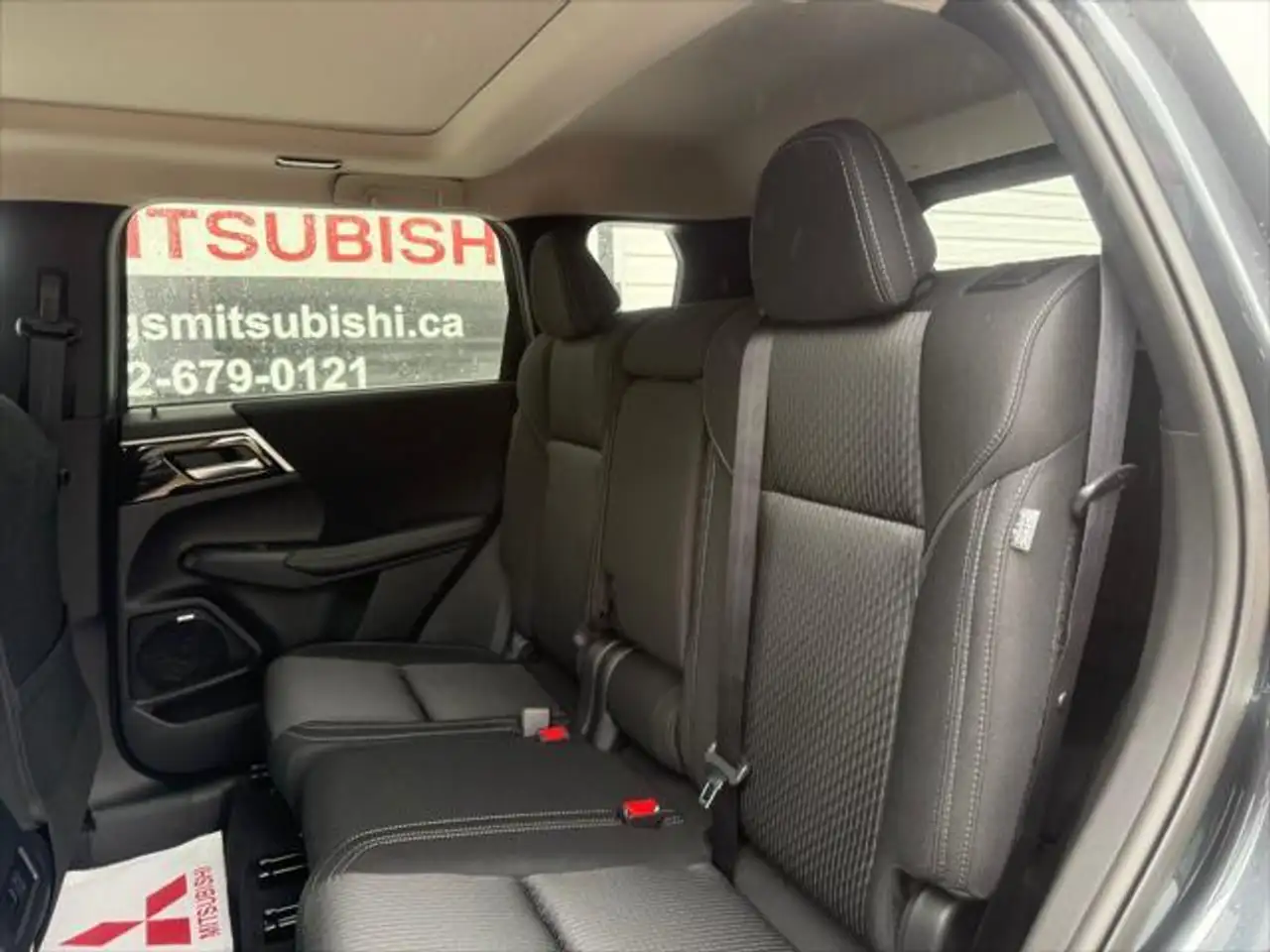Mitsubishi Outlander снимка Mitsubishi Outlander