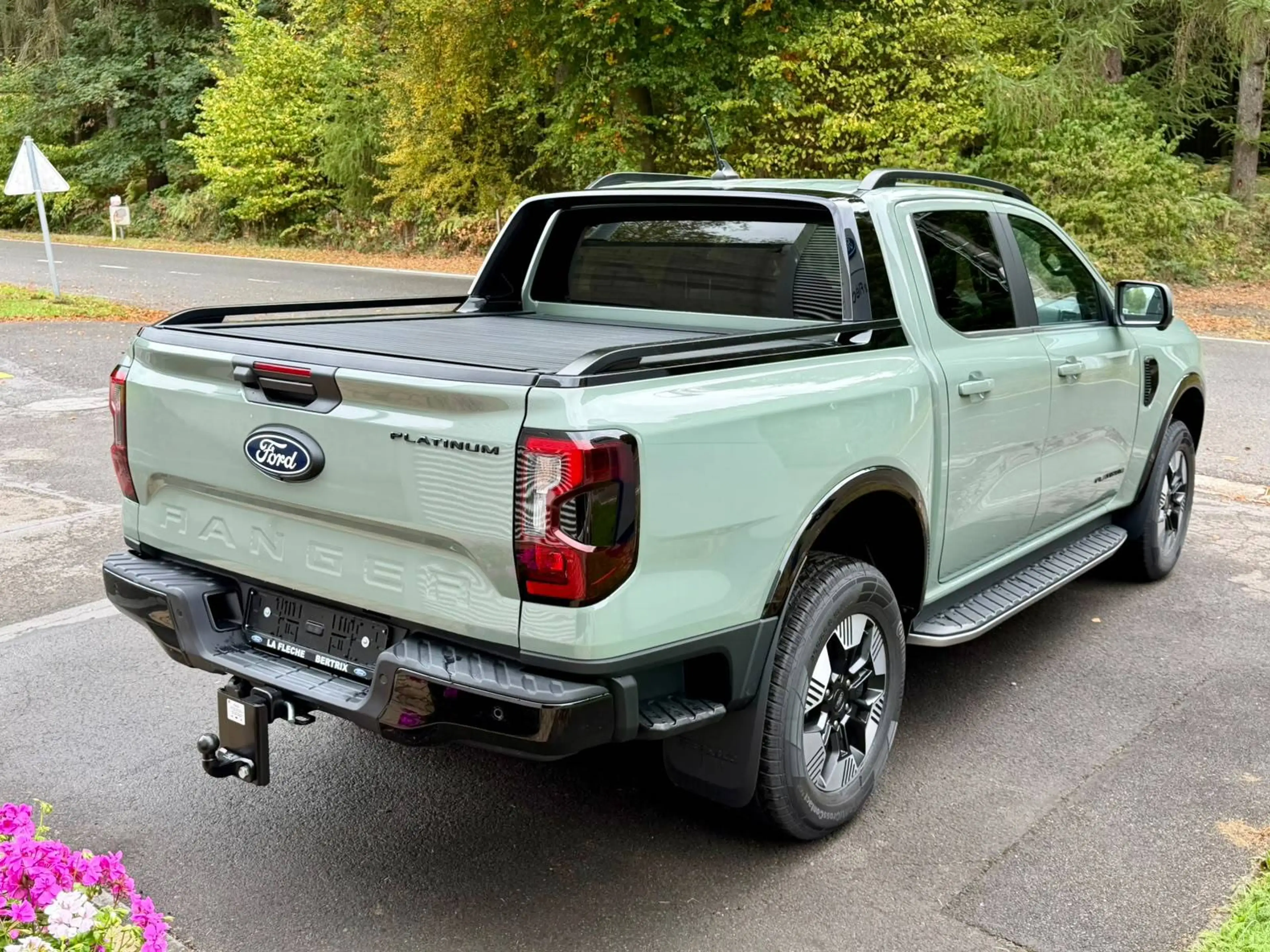 Ford Ranger PLATINUM 2.3i PHEV 281CH A10 + Rideau électrique & Pro Power 6.9kW — photo 5