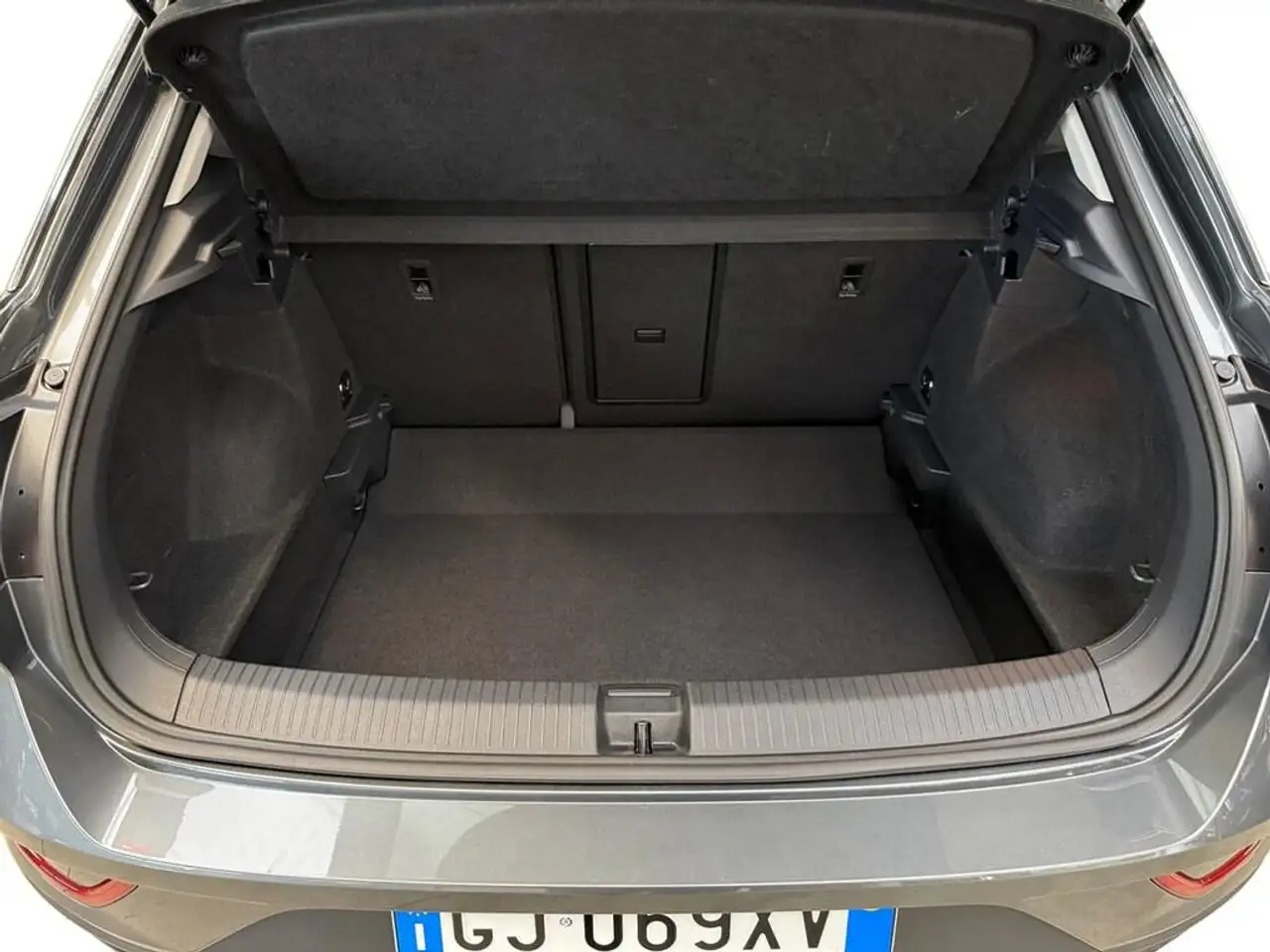 Volkswagen T-Roc 1.0 tsi Life 15