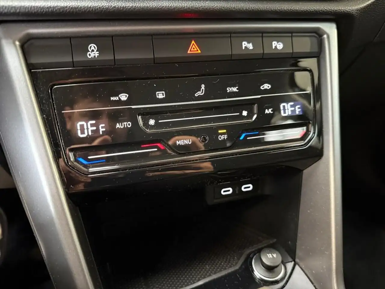 Volkswagen T-Roc 1.0 tsi Life 19