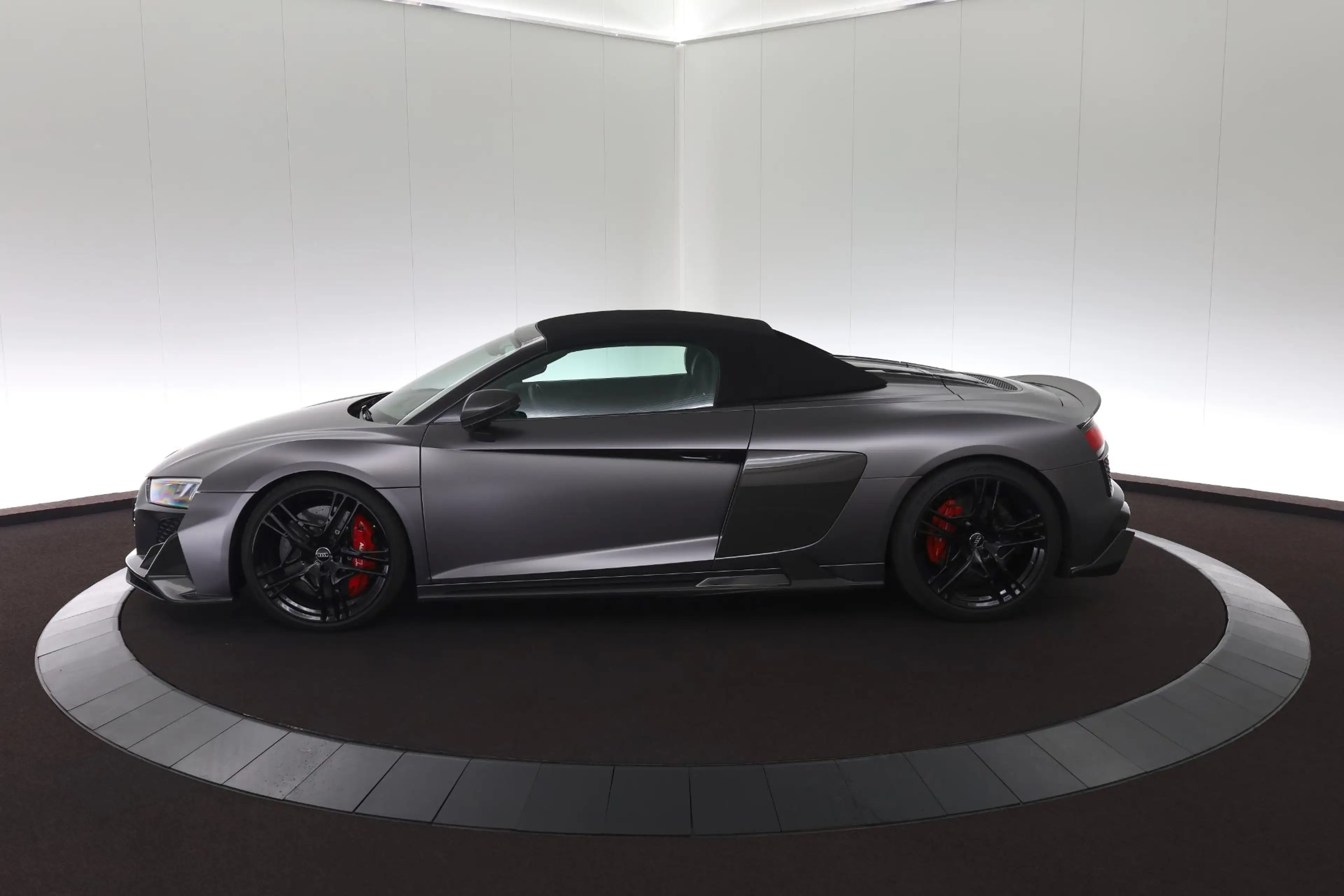 Audi R8 Spyder 5.2 performance quattro Het Ultieme Atmosfe — photo 4