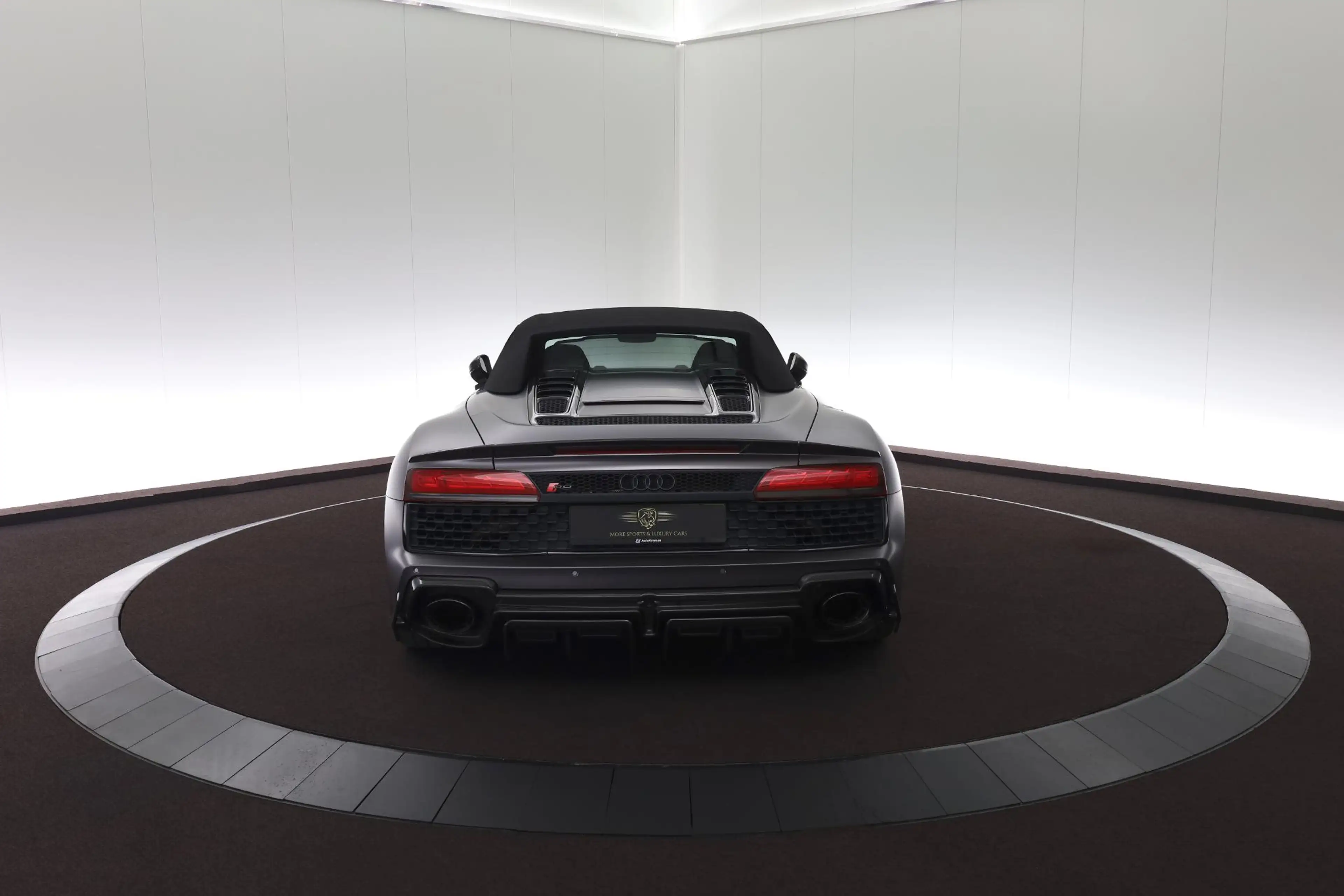 Audi R8 Spyder 5.2 performance quattro Het Ultieme Atmosfe — photo 8