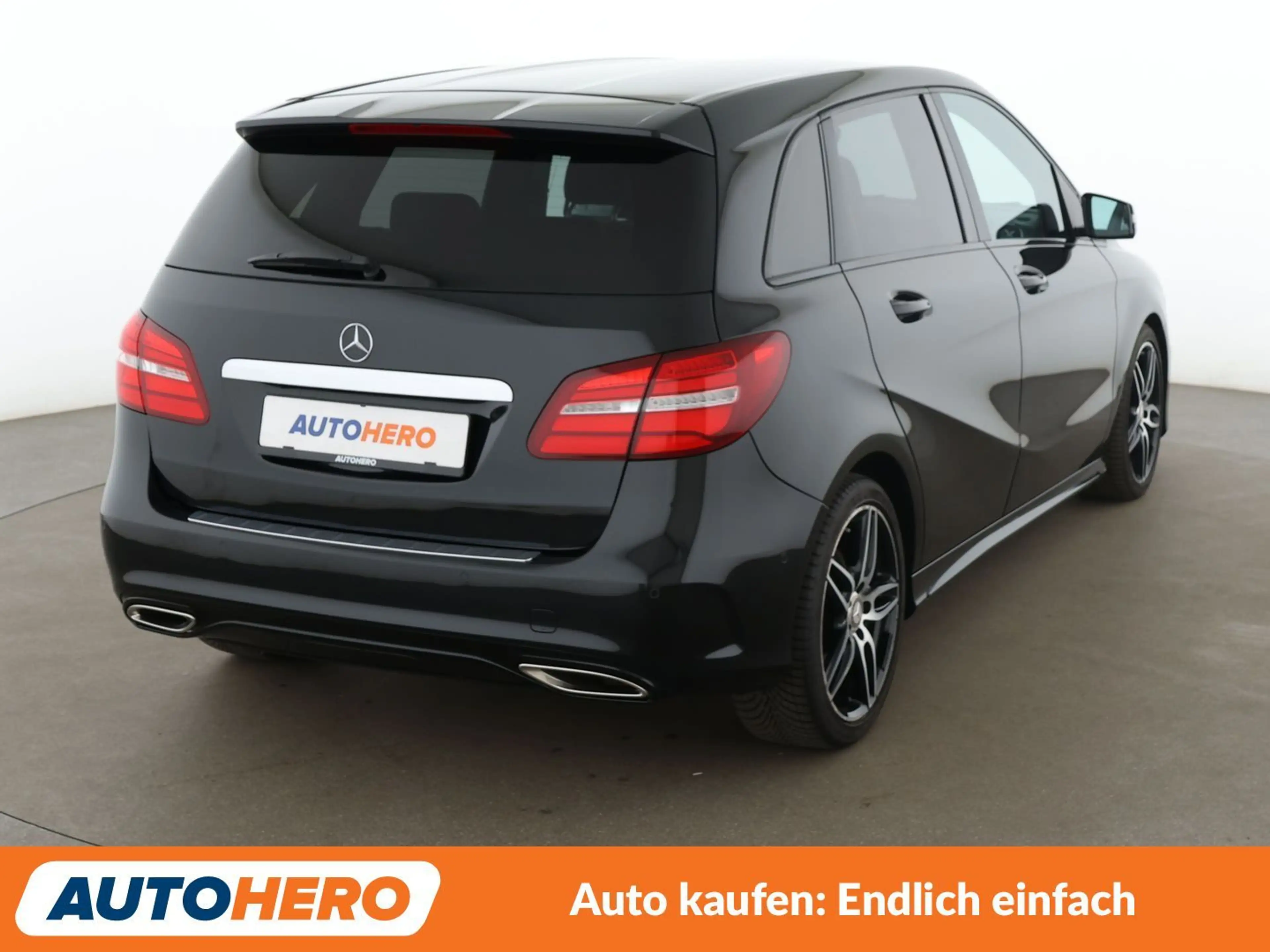 Mercedes-Benz B 220 4Matic AMG Line Aut.*NAVI*PDC*SHZ* — photo 6