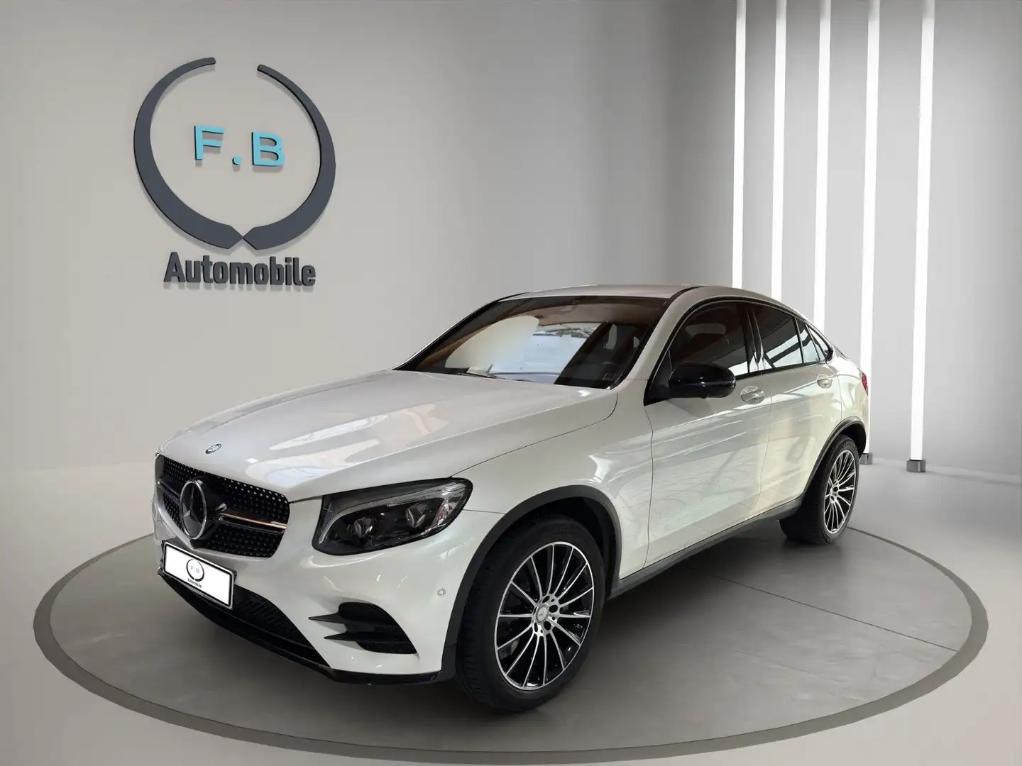 Mercedes-Benz GLC 250 d 4Matic/RFK/AMG/STNDHZG/BURMESTER/360* Weiß - 2