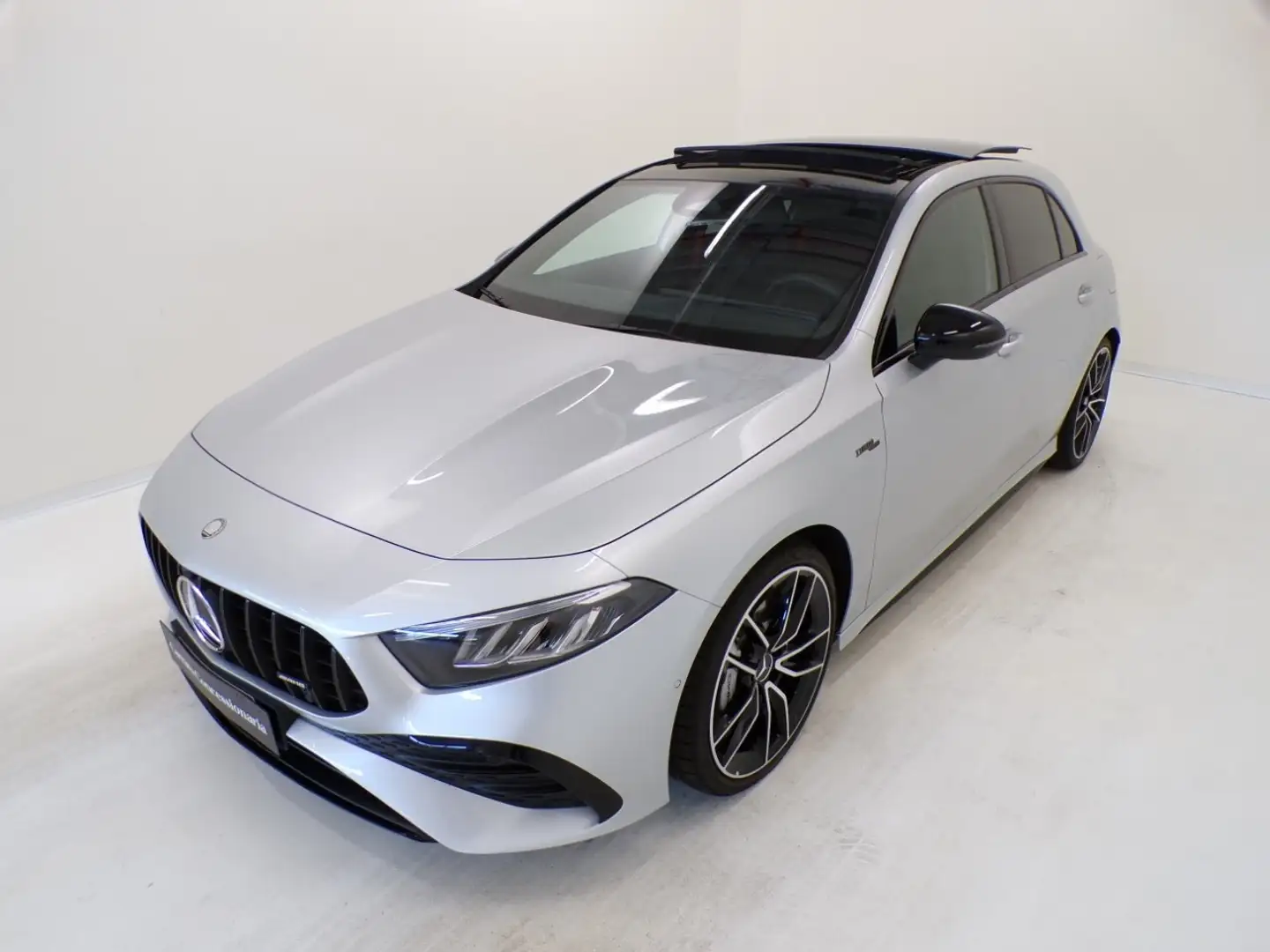 Mercedes-Benz A 35 AMG - A AMG 35 AMG Line Premium 4matic auto Argent - 1