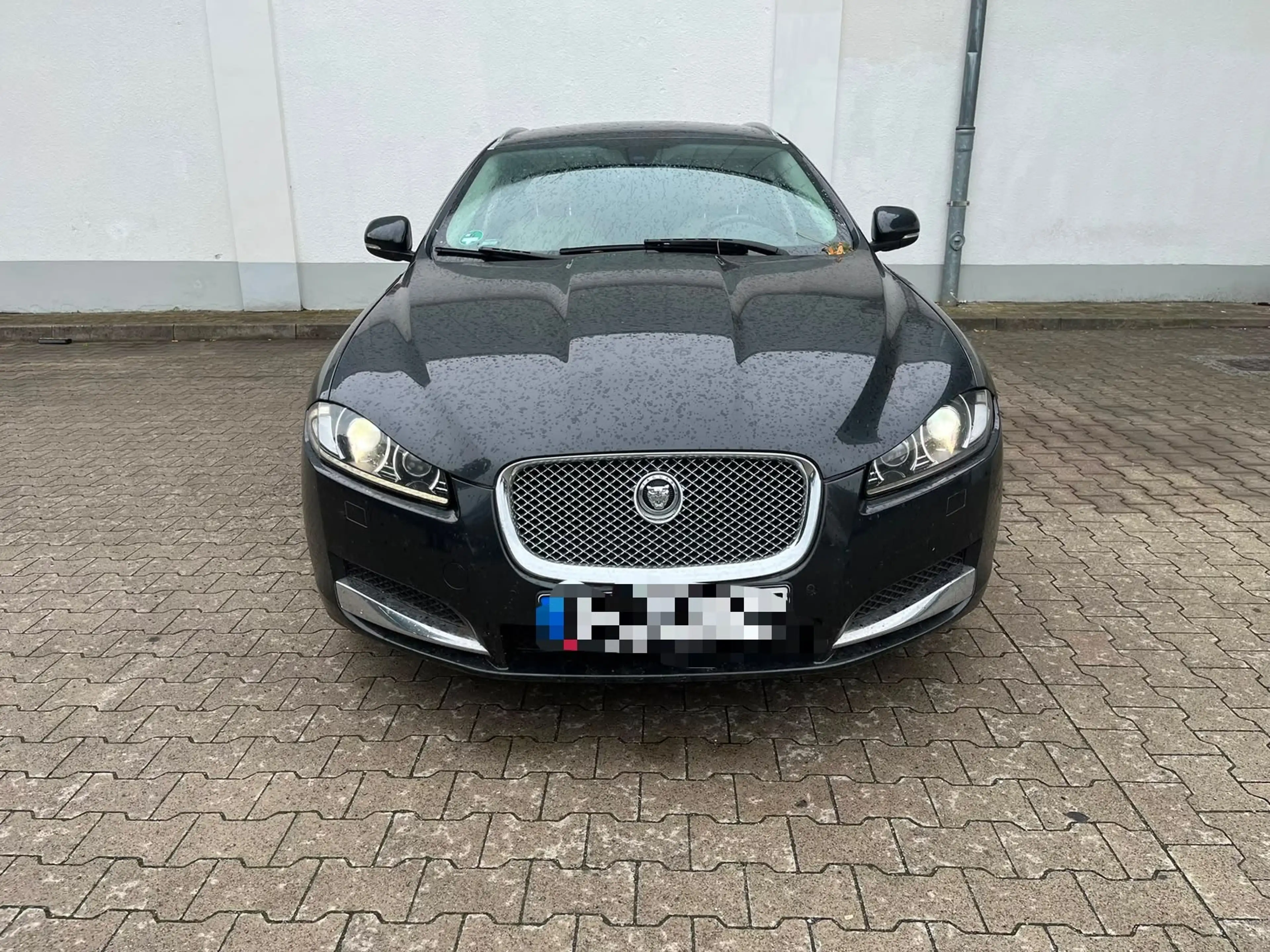 Jaguar XF 2.2 Sportbrake Automatik *LEDER+KAMERA+NAVI* 2013 — photo 3