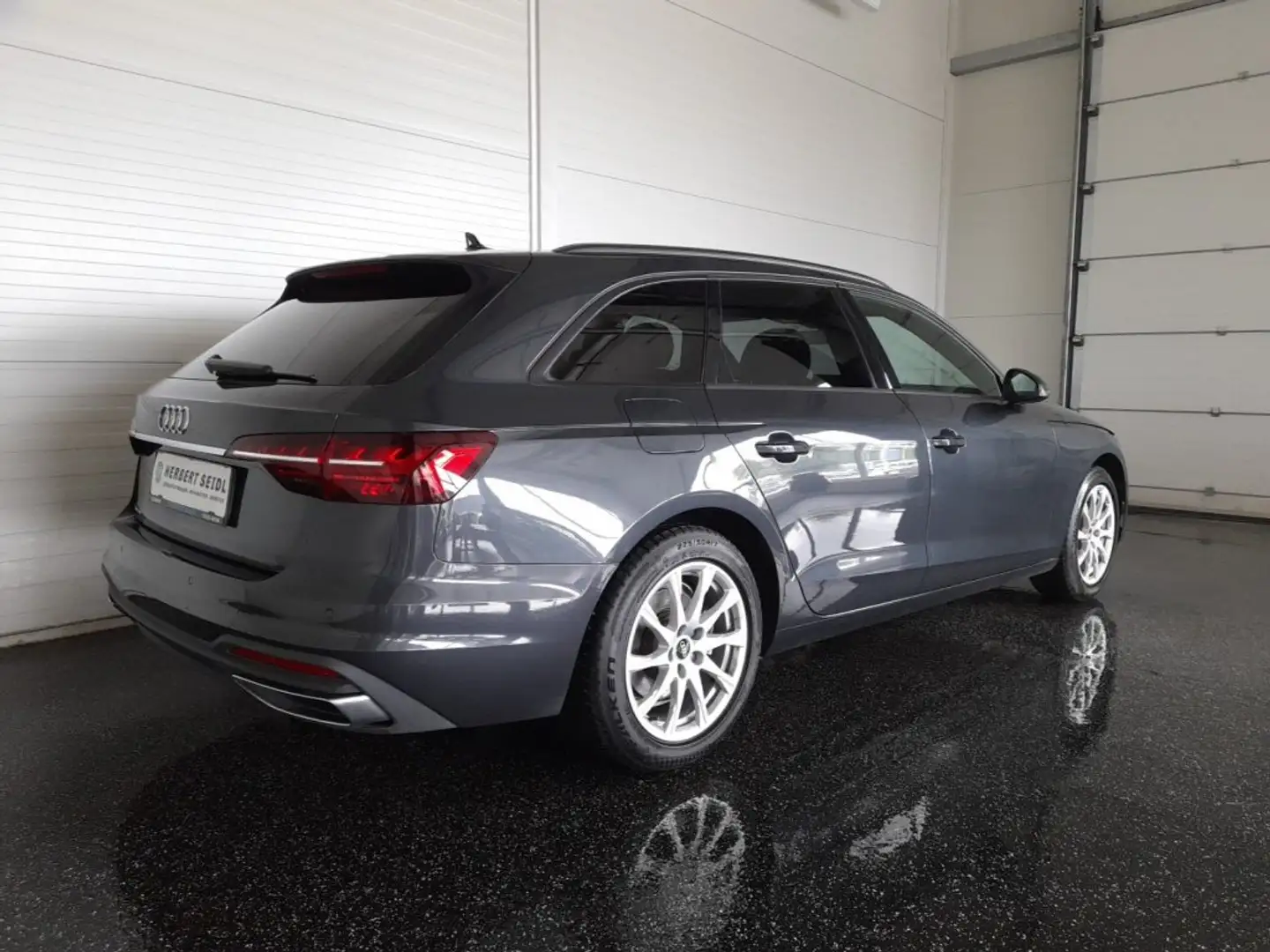 Audi A4 Avant 35 TDI S-tr. *VOLL-LED MIT DYN BLINKER UND FLA / VIRTUELL / NAVI / SPORTSITZE / B&O SOUND / DACHHIMMEL SCHWARZ* Grau - 2