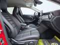 Mercedes-Benz GLA 200 / DISTRONIC / LED / SHZ / NAVI Roşu - thumbnail 12
