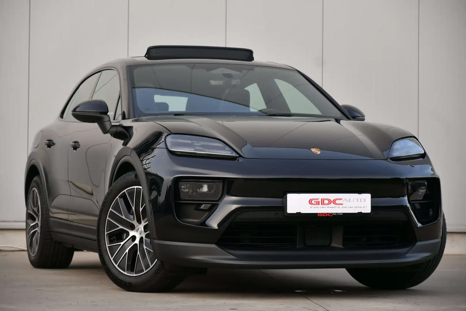 Porsche Macan Lucht V l Pano l Bose l Trekhaak l Adaptief cruise Noir - 1