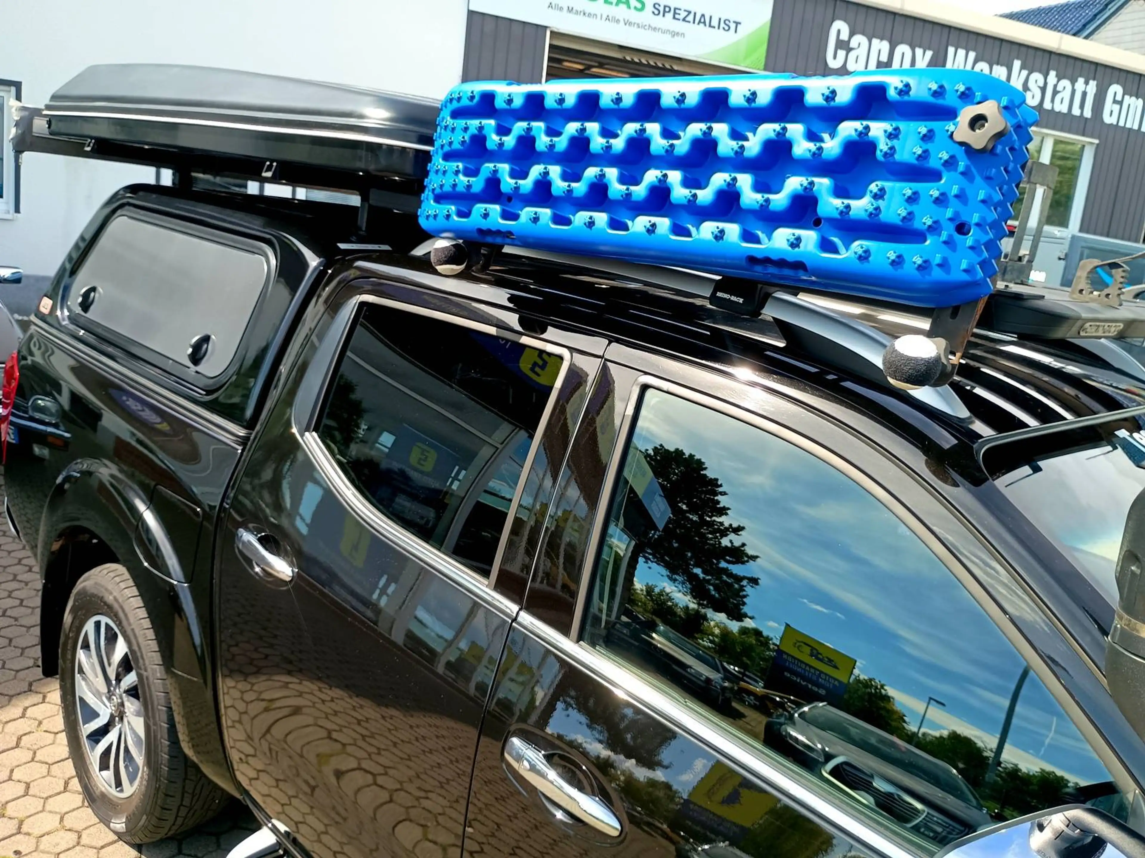 Nissan NP300 N-Connecta Double Cab 4x4 mit Adventure Overland Umbau — photo 11
