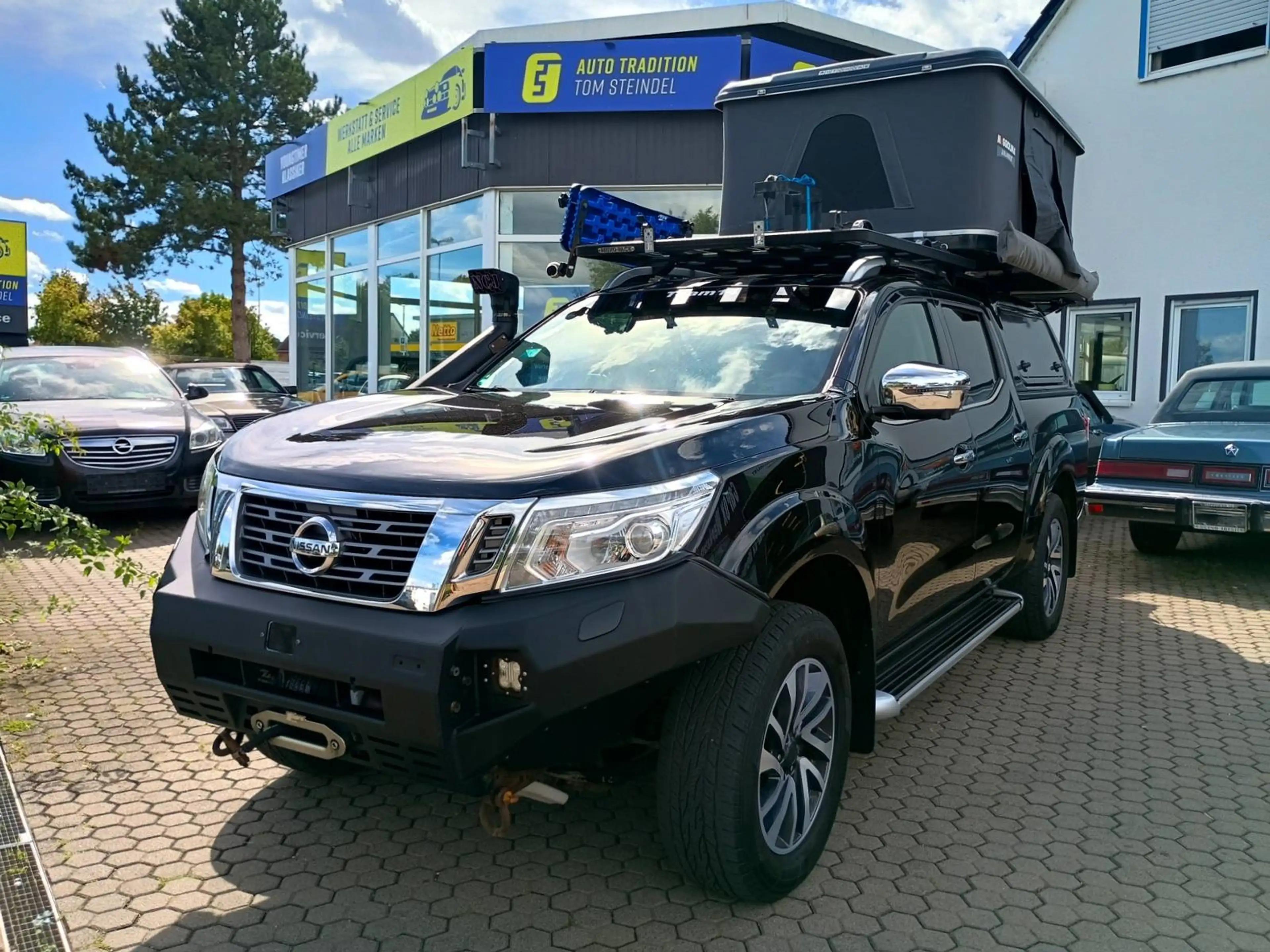 Nissan NP300 N-Connecta Double Cab 4x4 mit Adventure Overland Umbau — photo 13