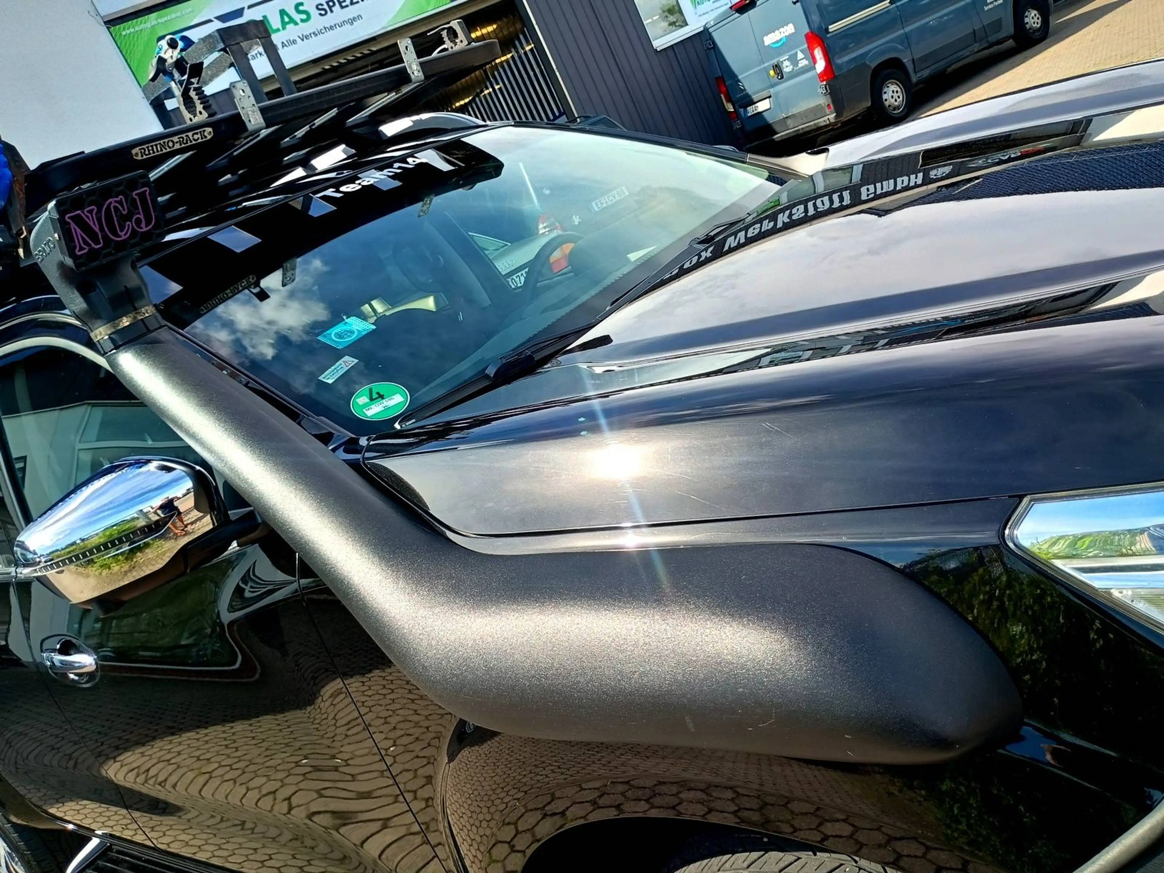 Nissan NP300 N-Connecta Double Cab 4x4 mit Adventure Overland Umbau — photo 12
