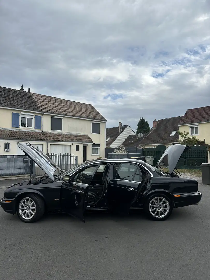 Jaguar XJ6 V6 2.7 D - 207 Bi-Turbo Executive A - 1