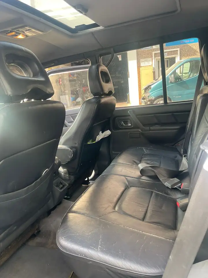 Mitsubishi Pajero Cuero ,techo Solar ,aire ,cirrre 7 Plazas, foto 4