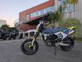 Husqvarna 701 Supermoto Blanc - thumbnail 1