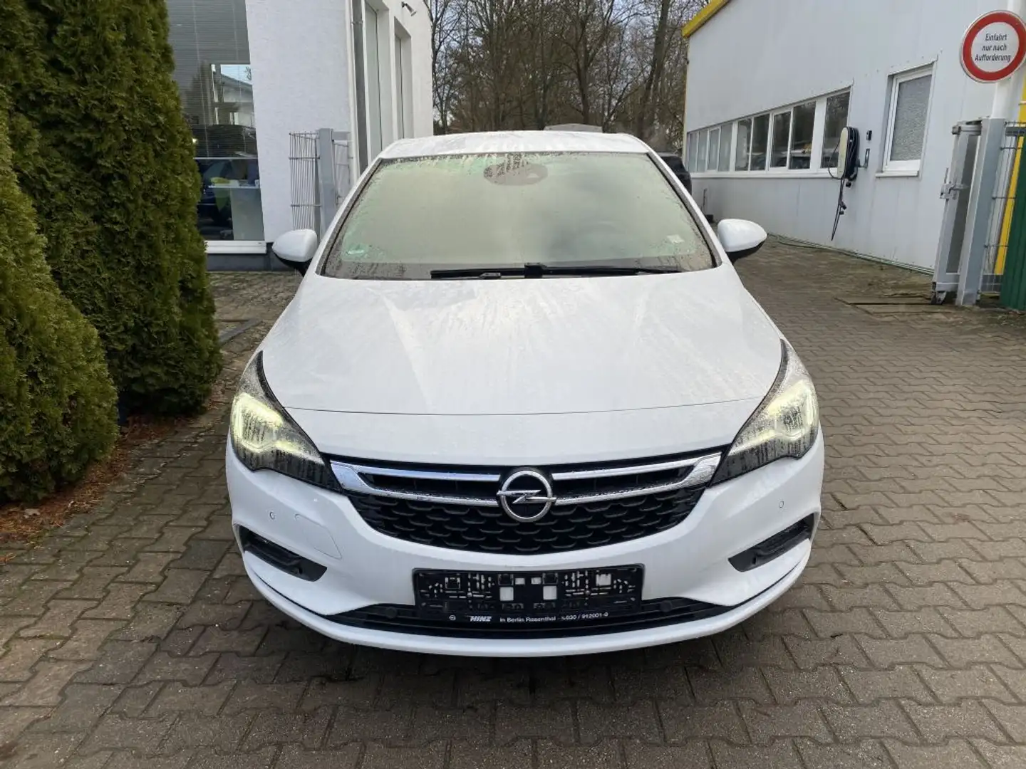 Opel Astra 1.4 Turbo Start/Stop Automatik Dynamic Weiß - 2