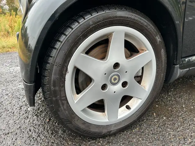 smart Fortwo view 9