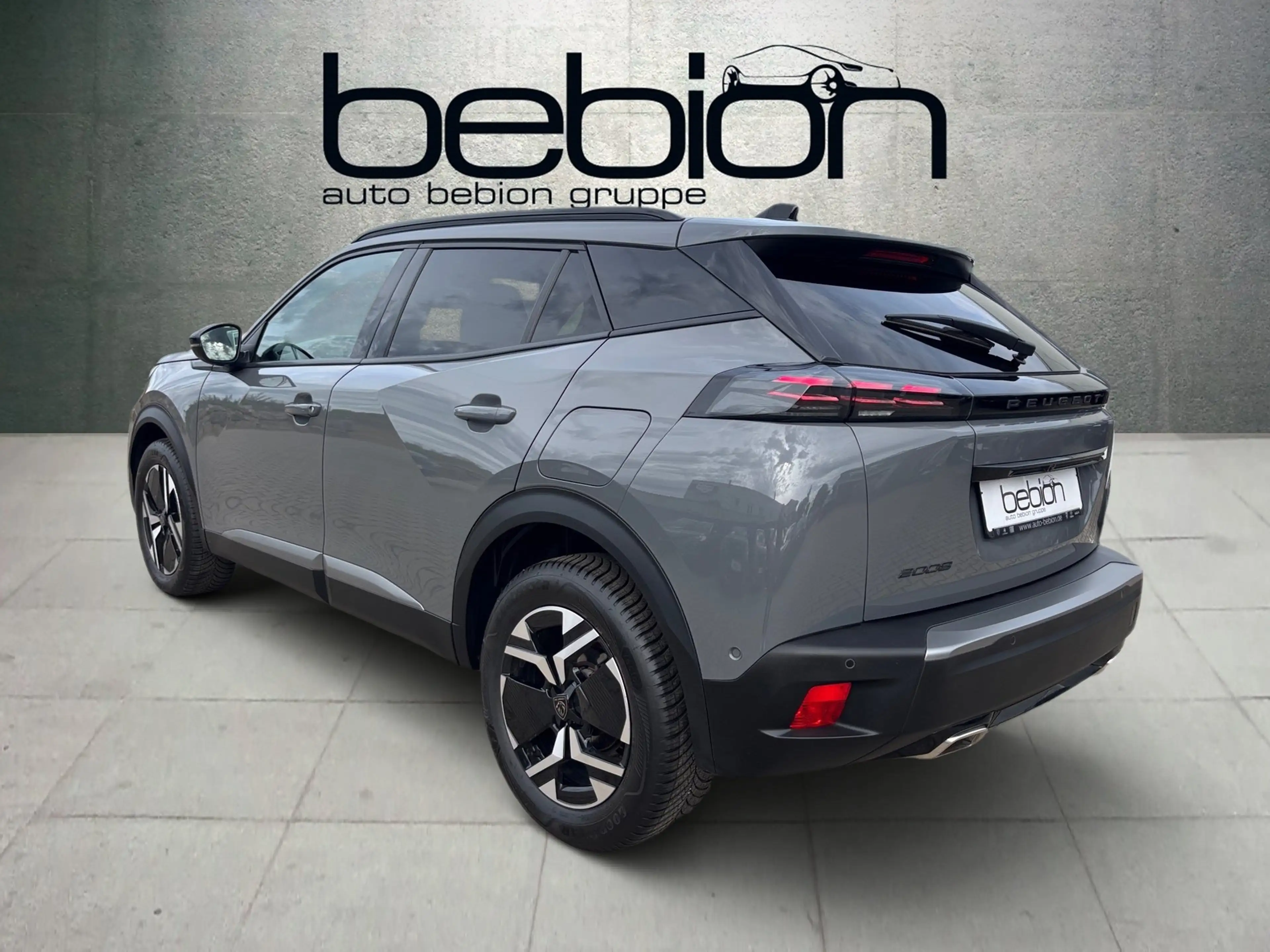Peugeot 2008 1.2 PureTech 130 Allure LED PDC KlimaA Navi — photo 11