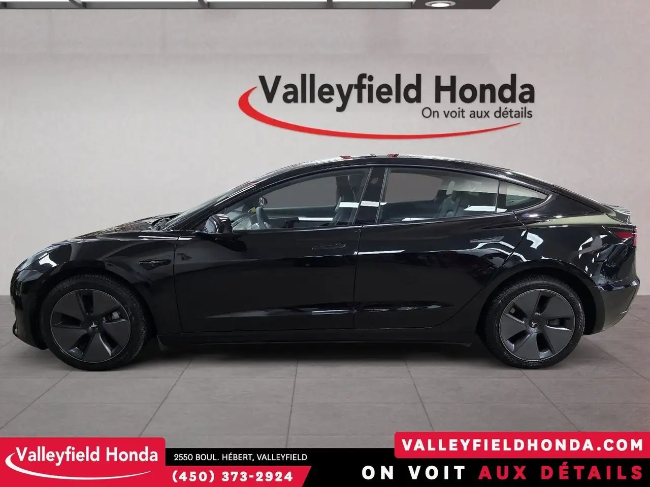 Tesla Model 3 снимка Tesla Model 3