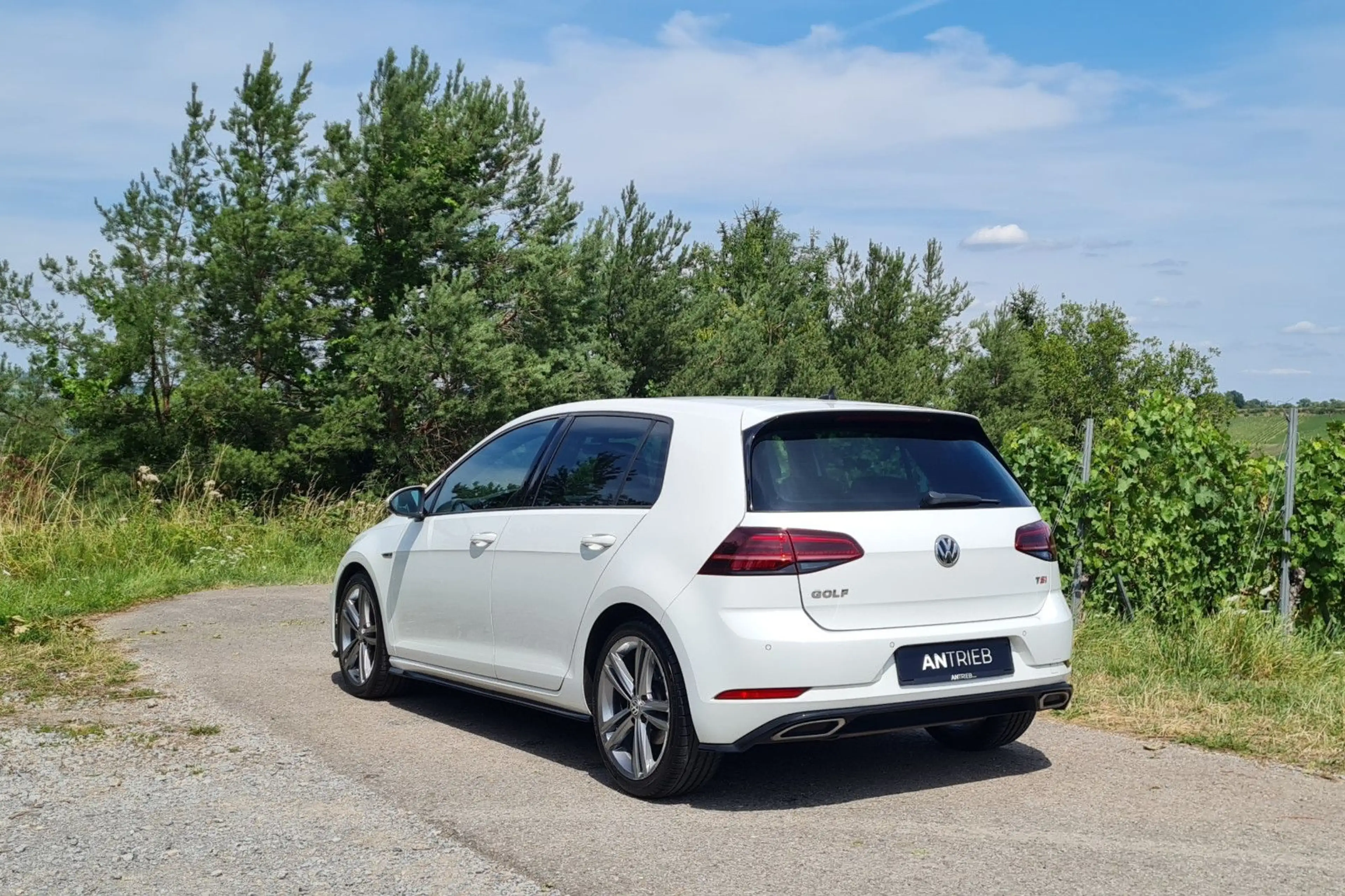 Volkswagen Golf VII 1.5 TSI ACT Highline R-Line-Paket ACC — photo 5