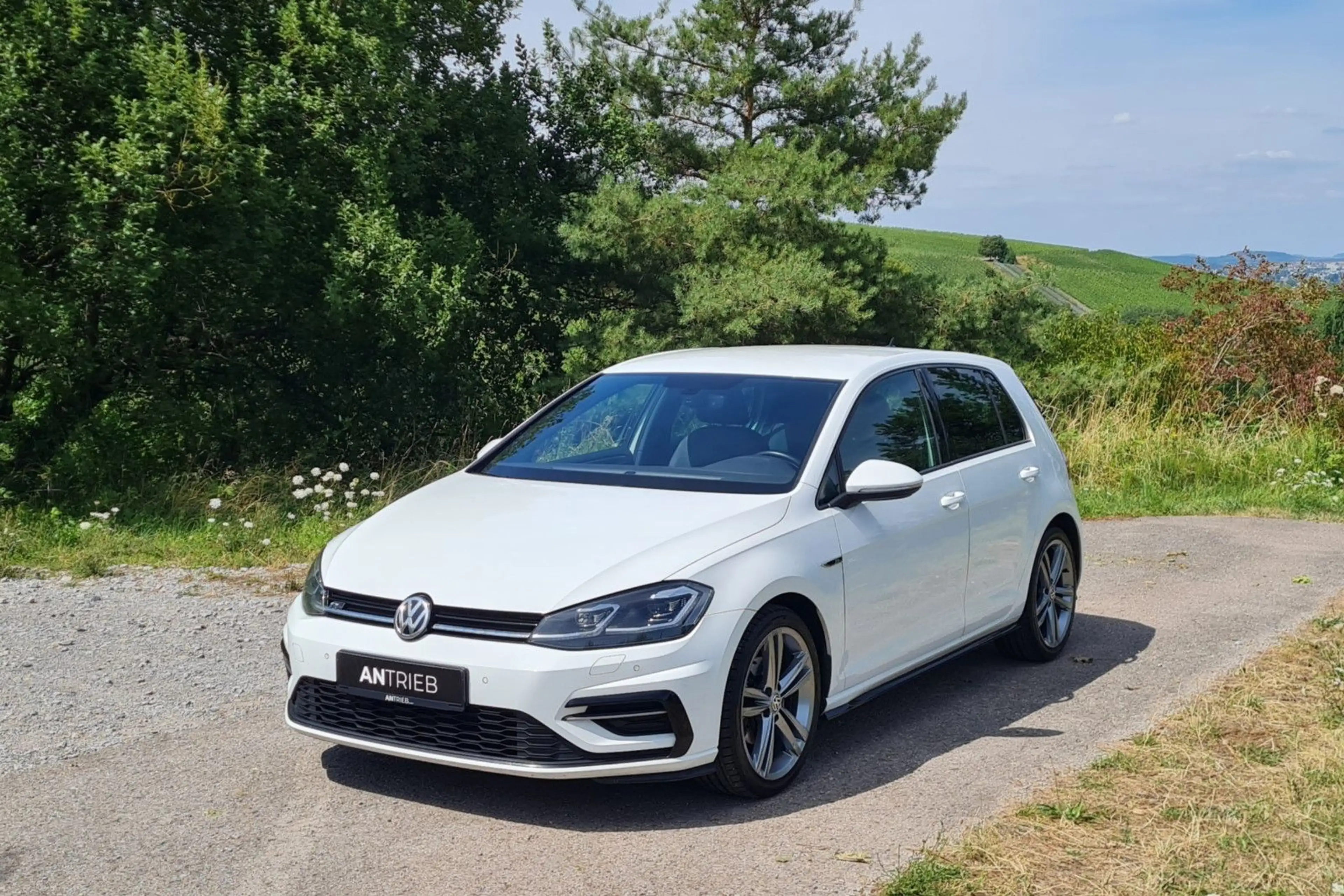 Volkswagen Golf VII 1.5 TSI ACT Highline R-Line-Paket ACC — photo 7