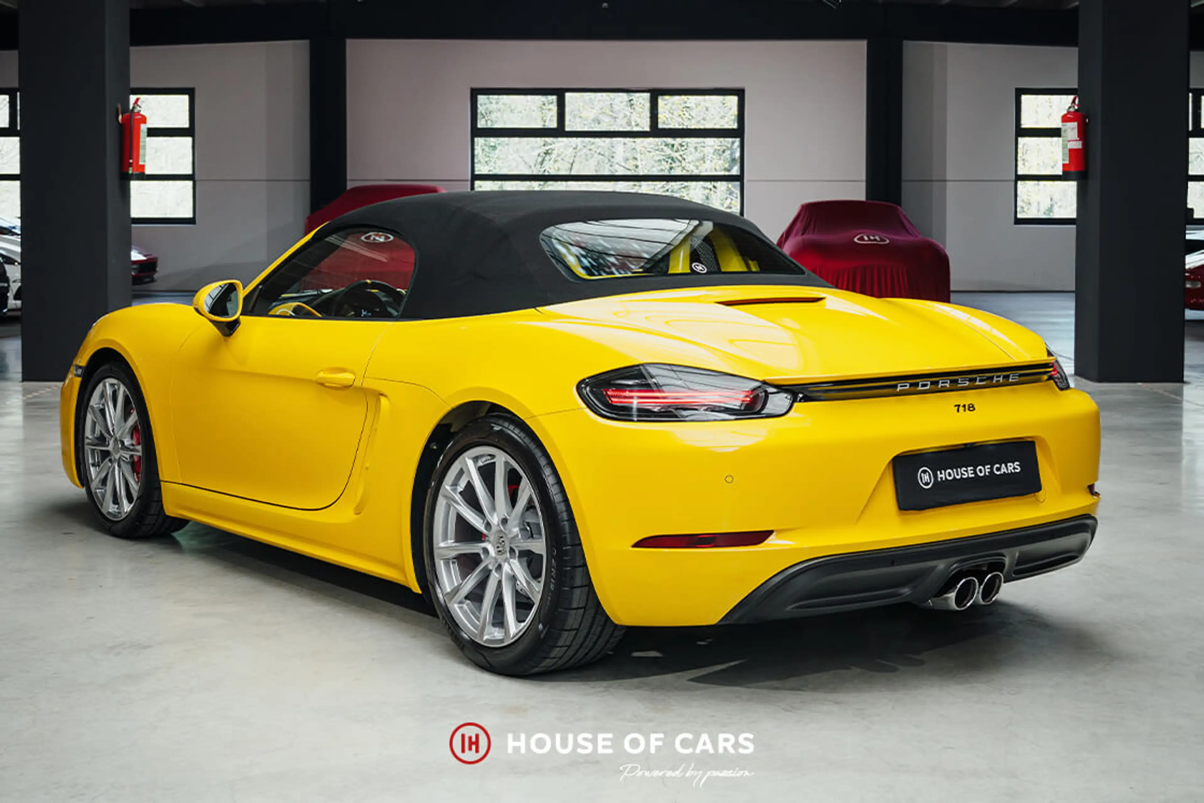 Porsche Boxster 718 Boxster S PDK NO OPF - 1st owner - Approved 27' — photo 9