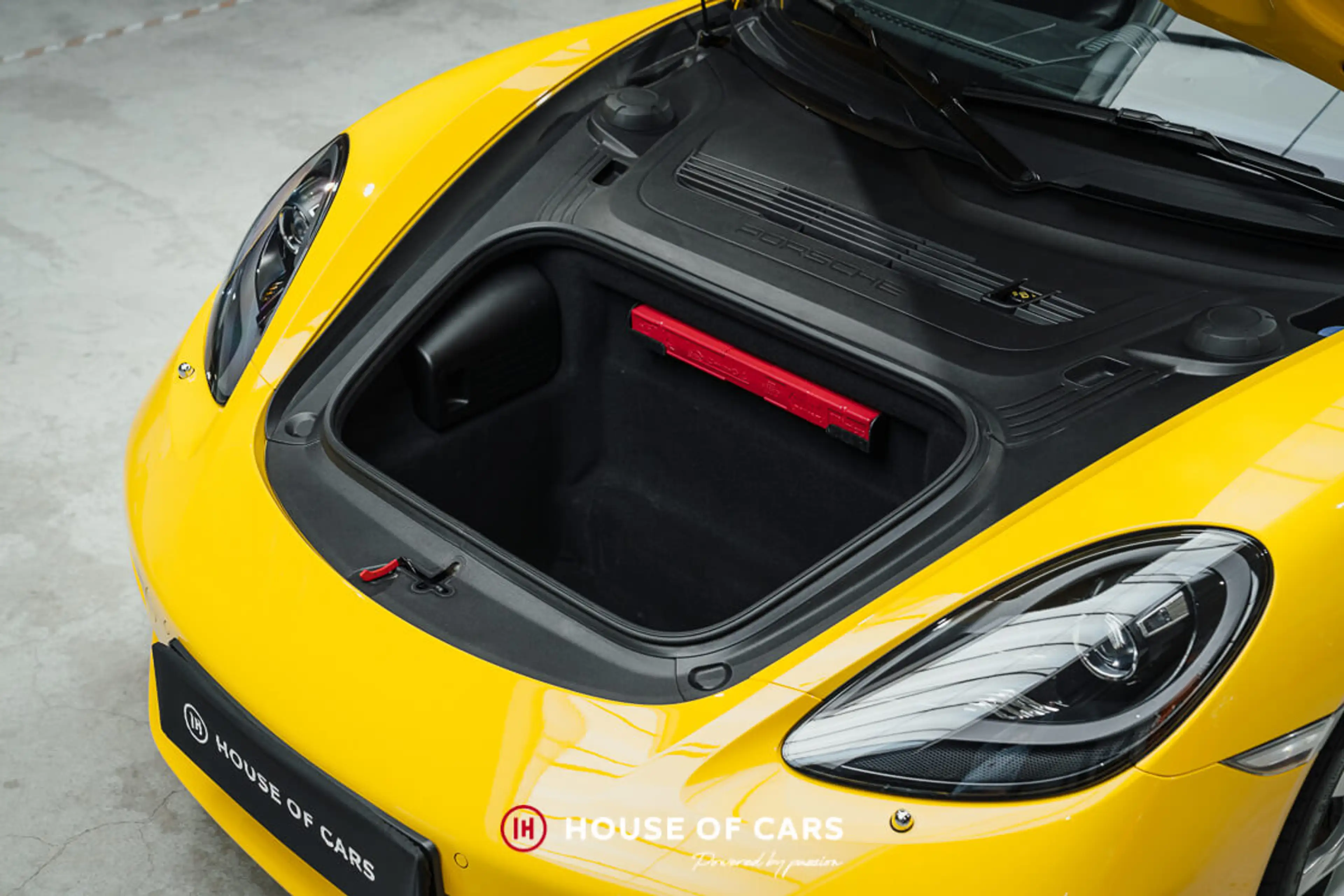 Porsche Boxster 718 Boxster S PDK NO OPF - 1st owner - Approved 27' — photo 12