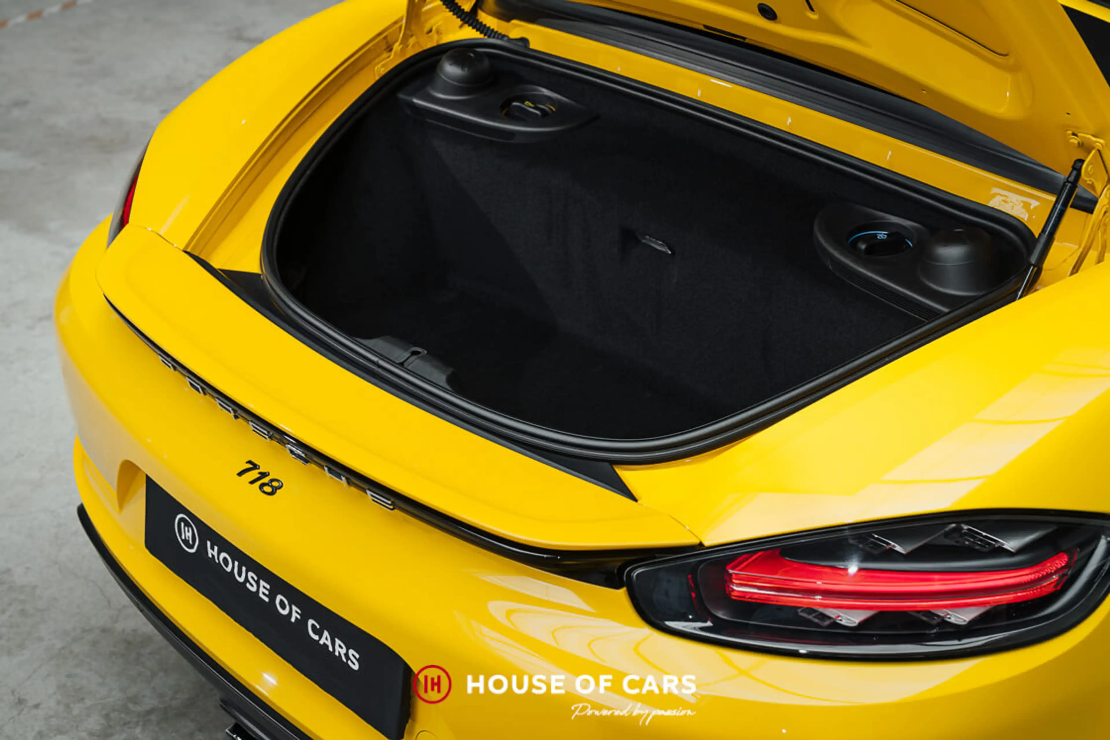 Porsche Boxster 718 Boxster S PDK NO OPF - 1st owner - Approved 27' — photo 13