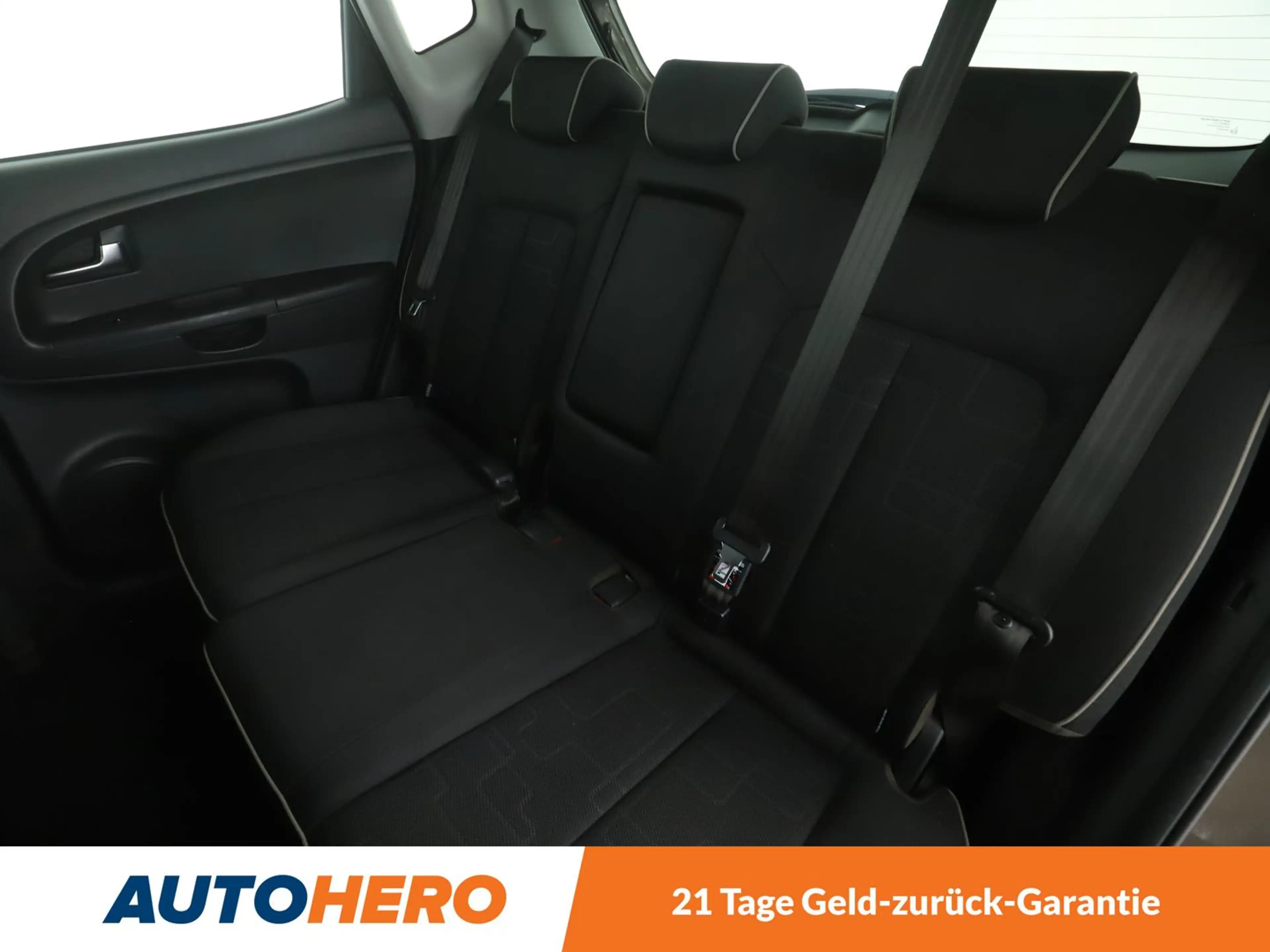 Kia Venga 1.6 Spirit Aut.*NAVI*TEMPO*PDC*SHZ* — photo 14