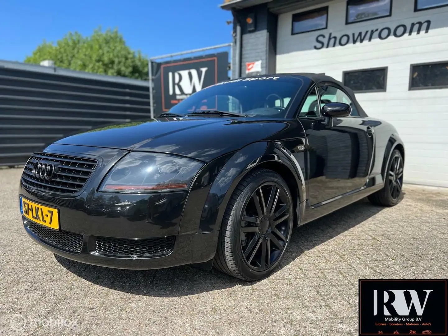 Audi TT Roadster 1.8 5V Turbo veel vermogen! Noir - 1