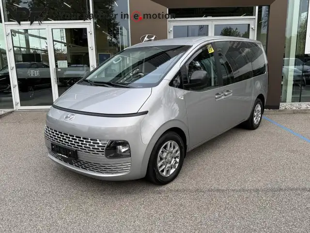 Hyundai STARIA Techno 6plaats/techno/trekhaak