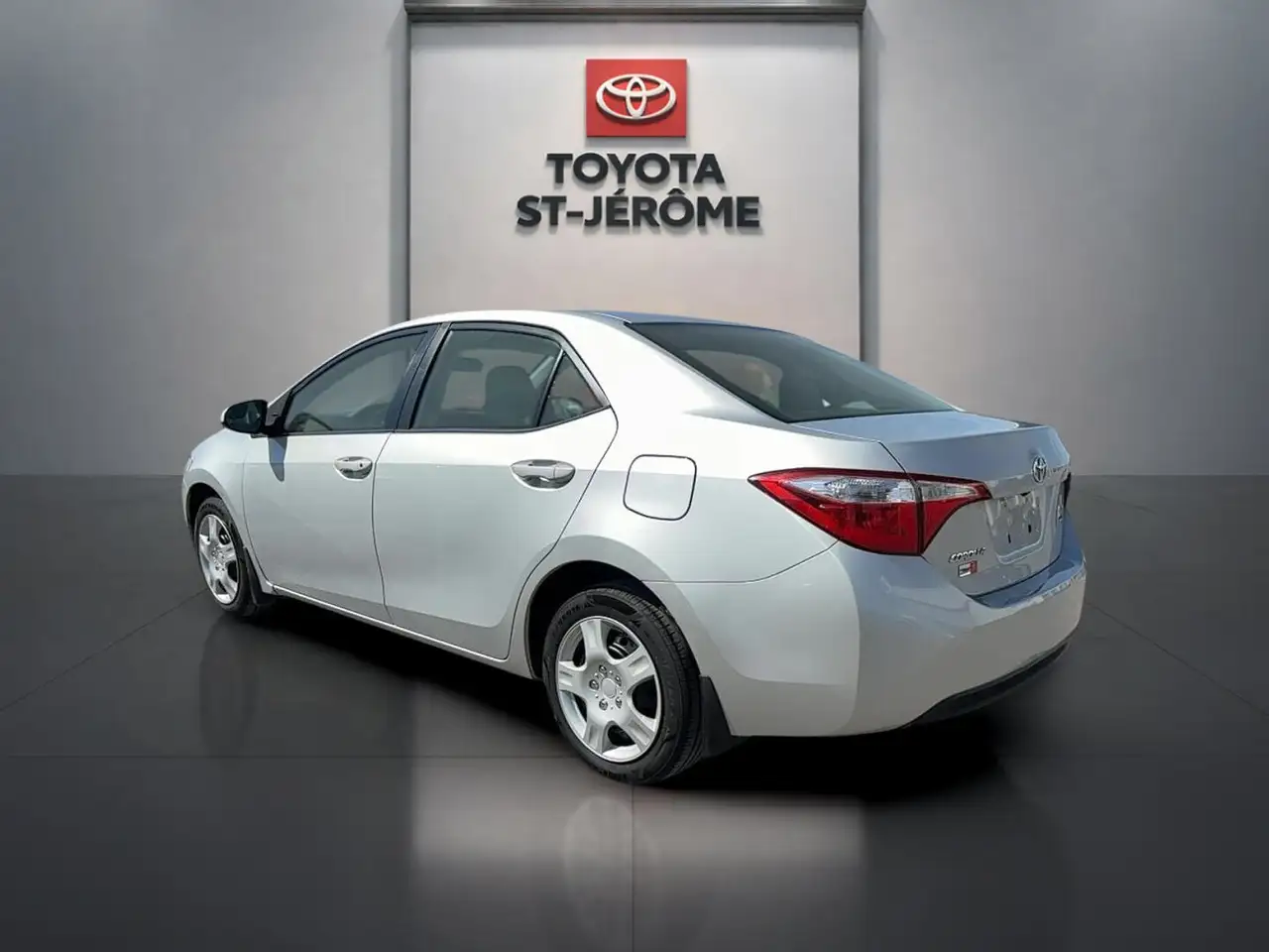 Toyota Corolla снимка Toyota Corolla