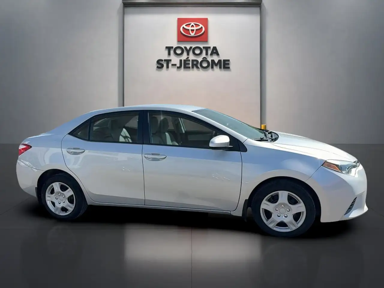Toyota Corolla снимка Toyota Corolla