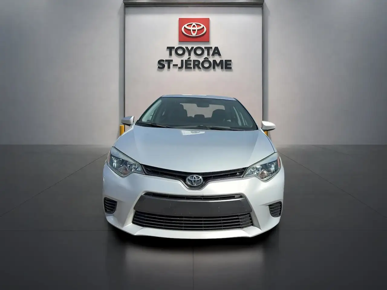 Toyota Corolla снимка Toyota Corolla