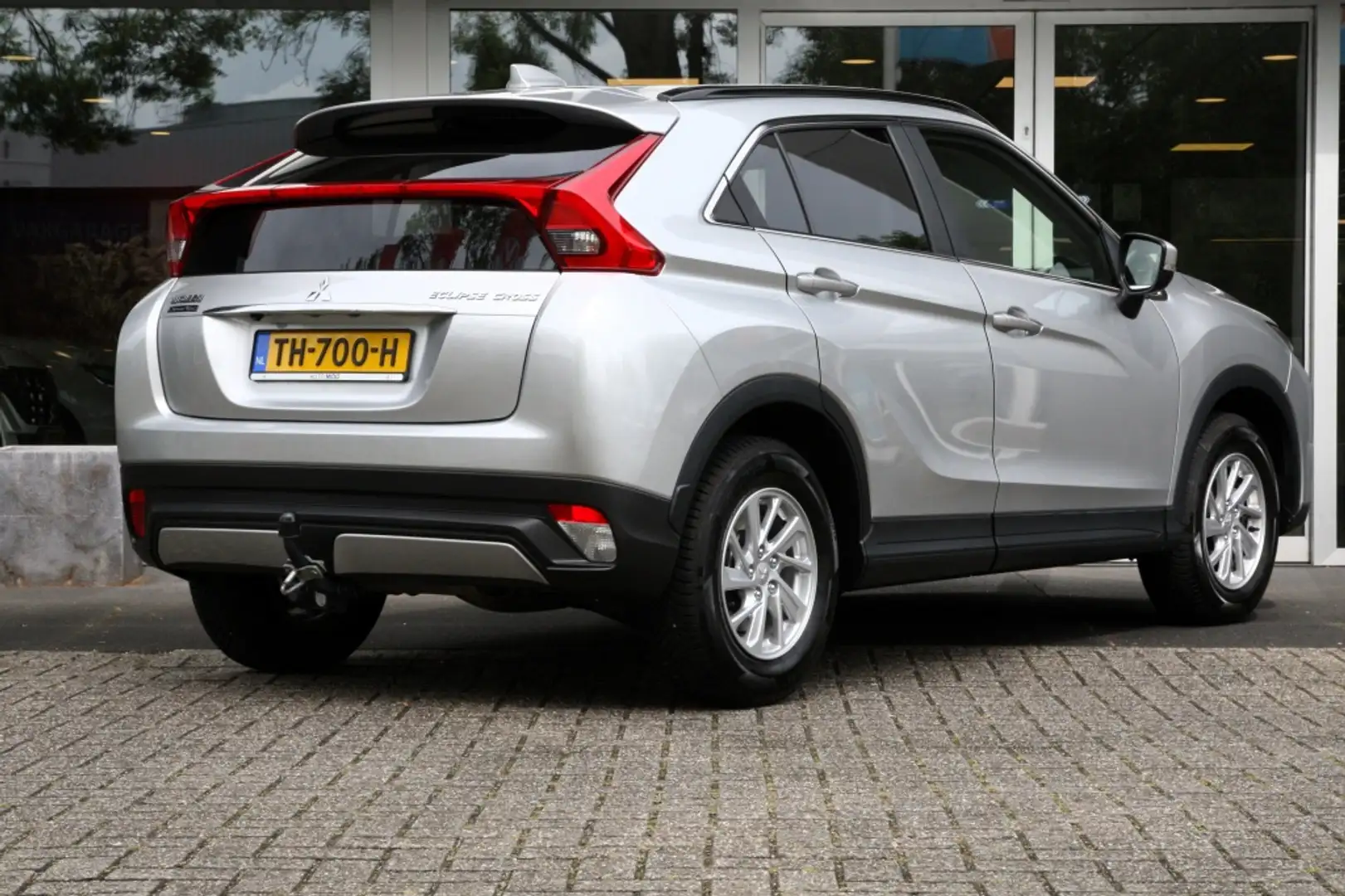 Mitsubishi Eclipse Cross 1.5 DI-T Pure Automaat -Trekhaak- -1e eigenaar- Šedá - 2