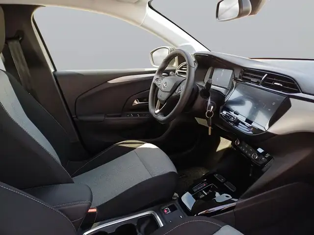 Opel Corsa view 11
