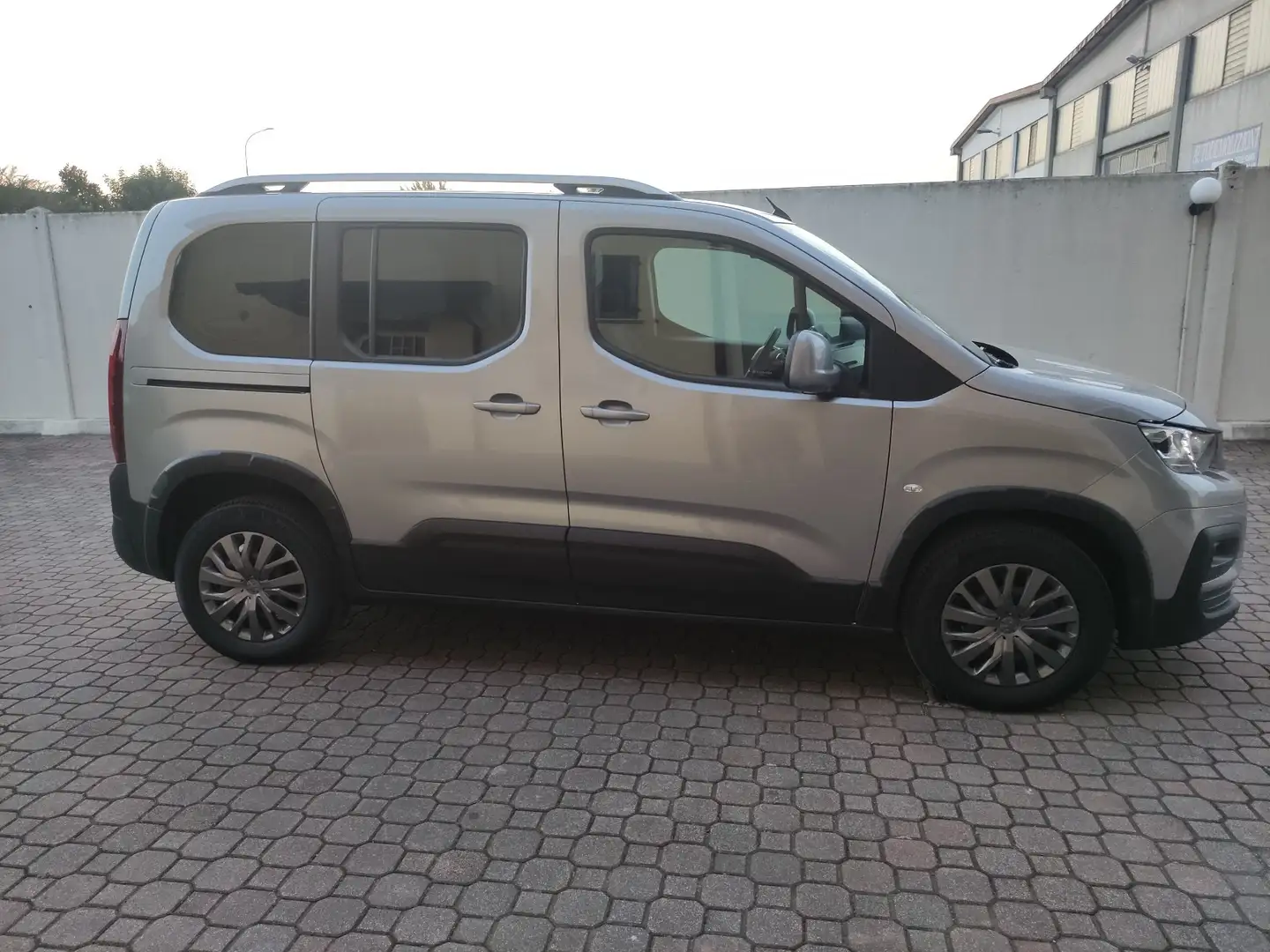 Peugeot Rifter Rifter 1.5 bluehdi Allure s Grigio - 2