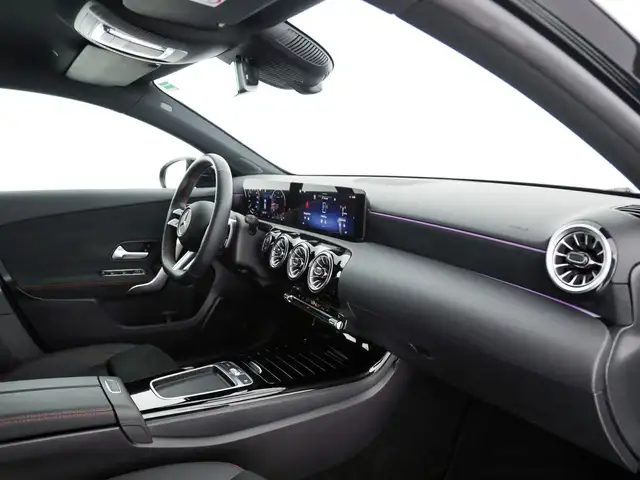 Mercedes-Benz A-Class view 10