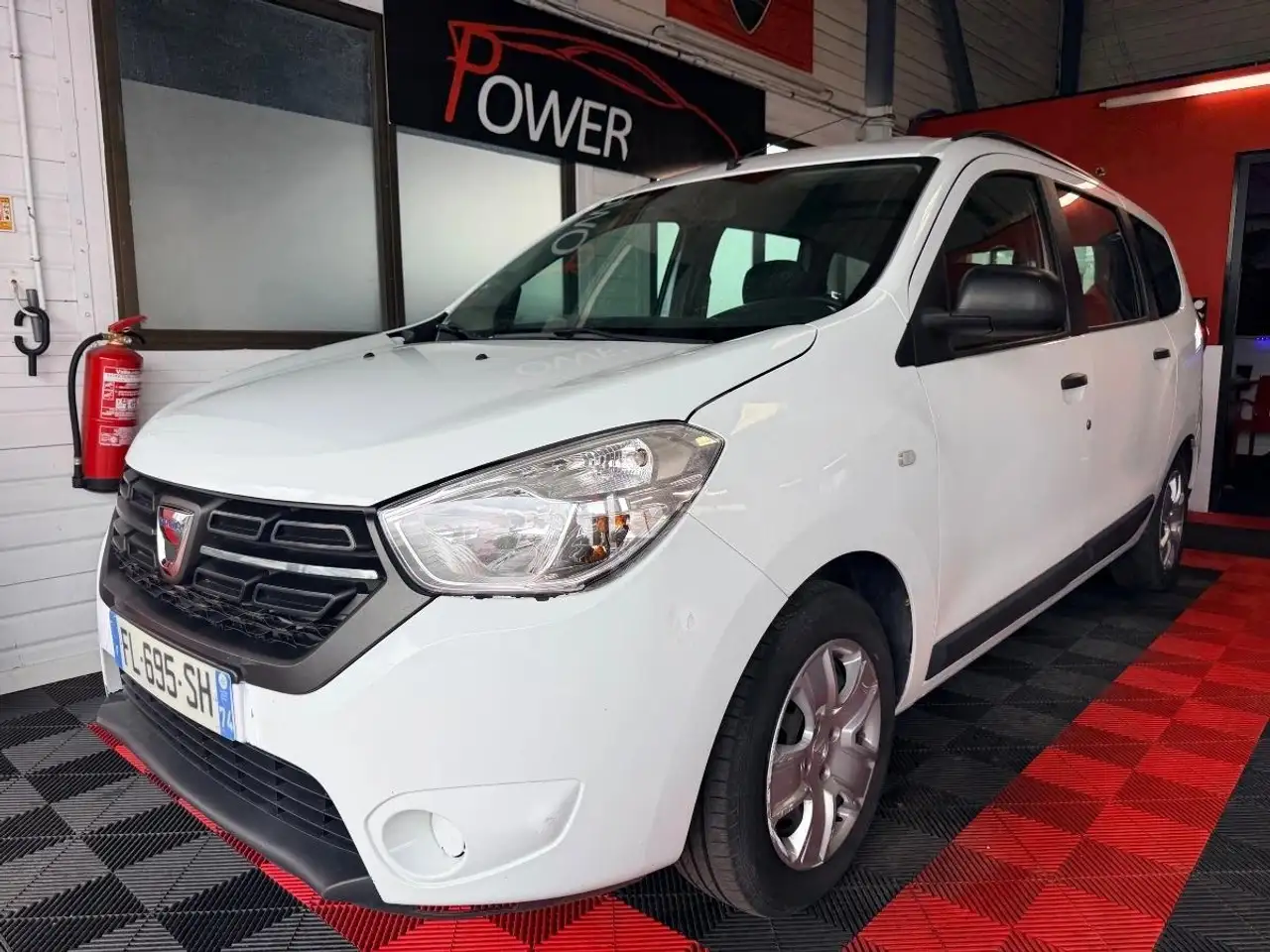 Dacia Lodgy