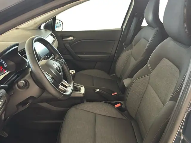 Renault Captur view 11